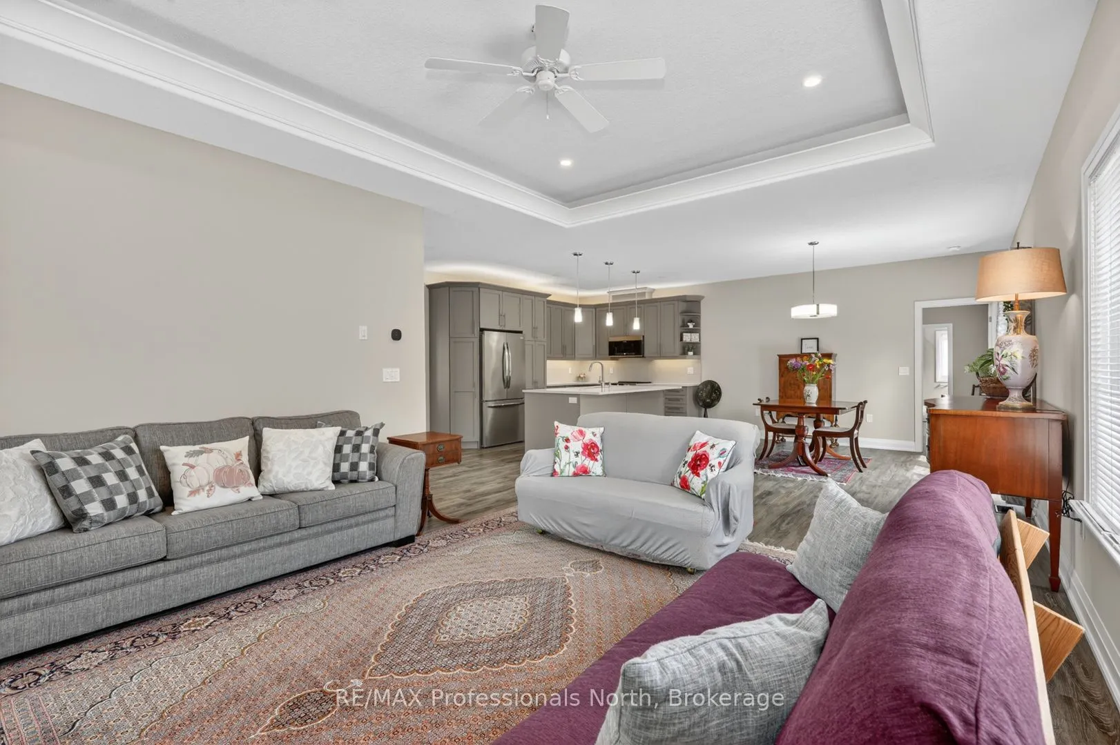 8 Bancroft Ridge Drive