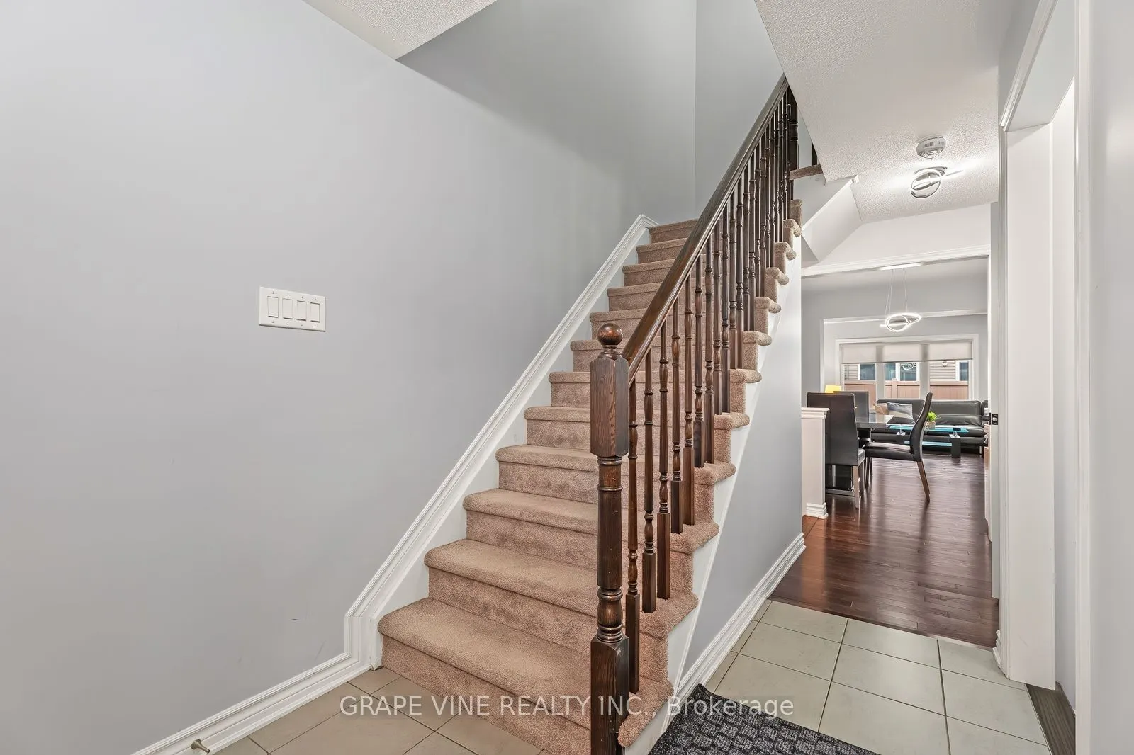 3566 River Run Avenue