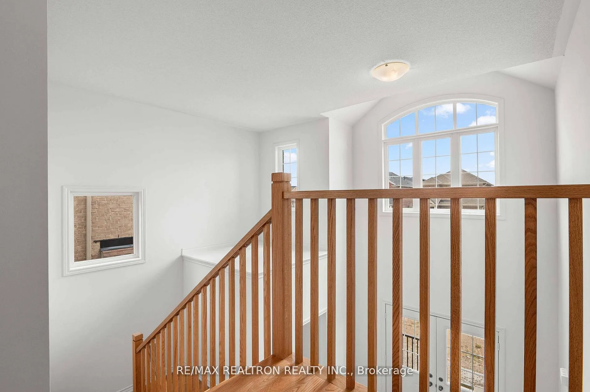 434 Vandusen Avenue