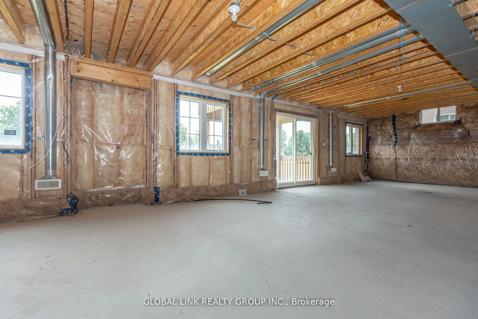 44 Golden Hawk Drive