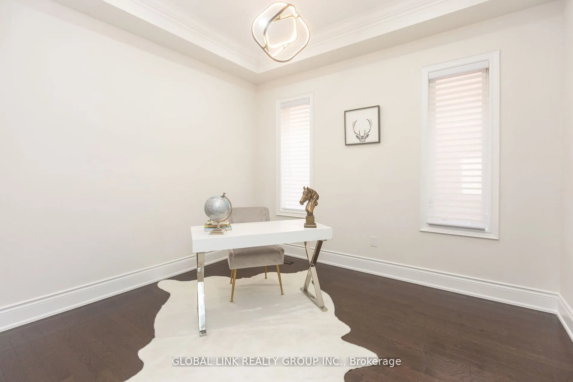 44 Golden Hawk Drive