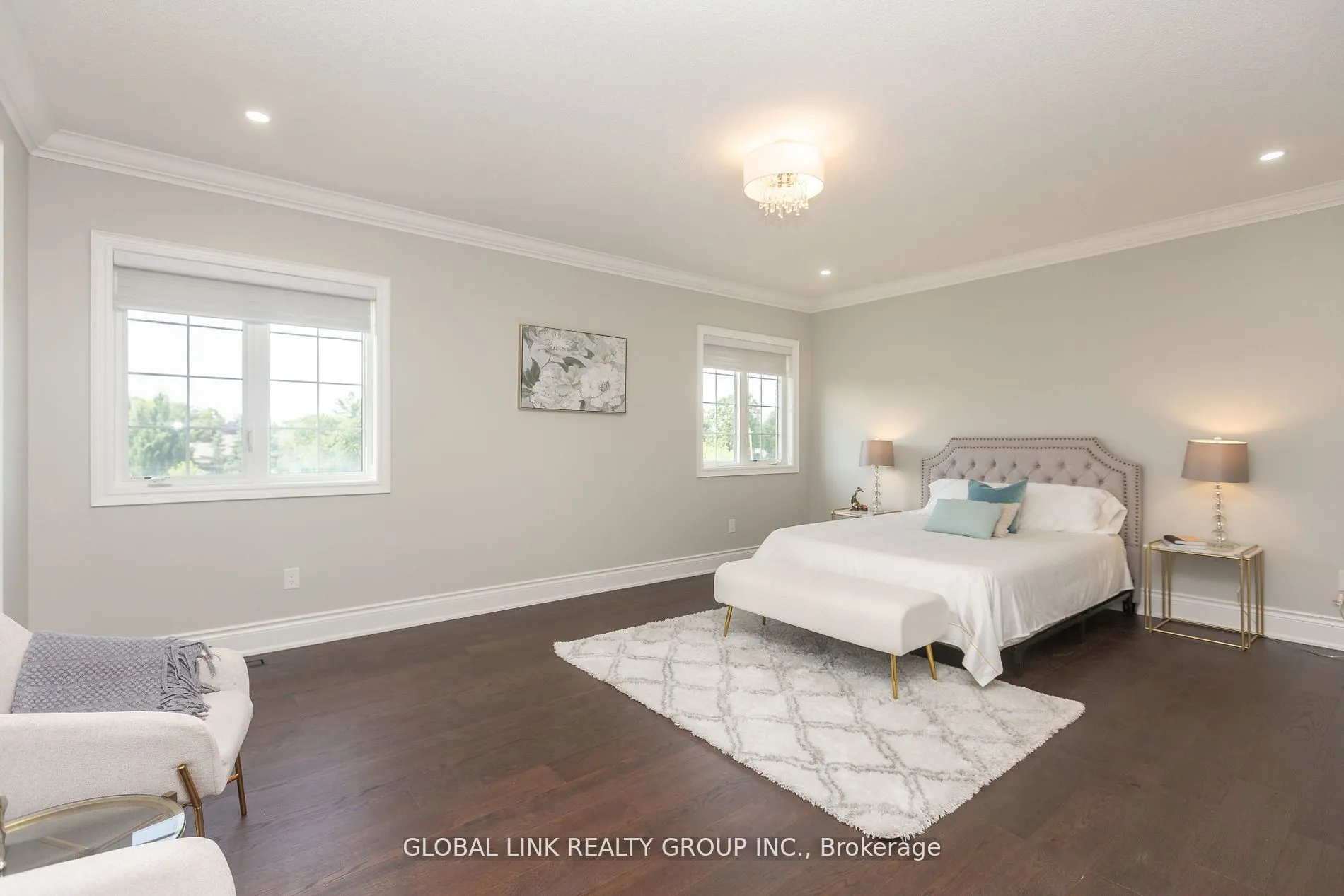 44 Golden Hawk Drive