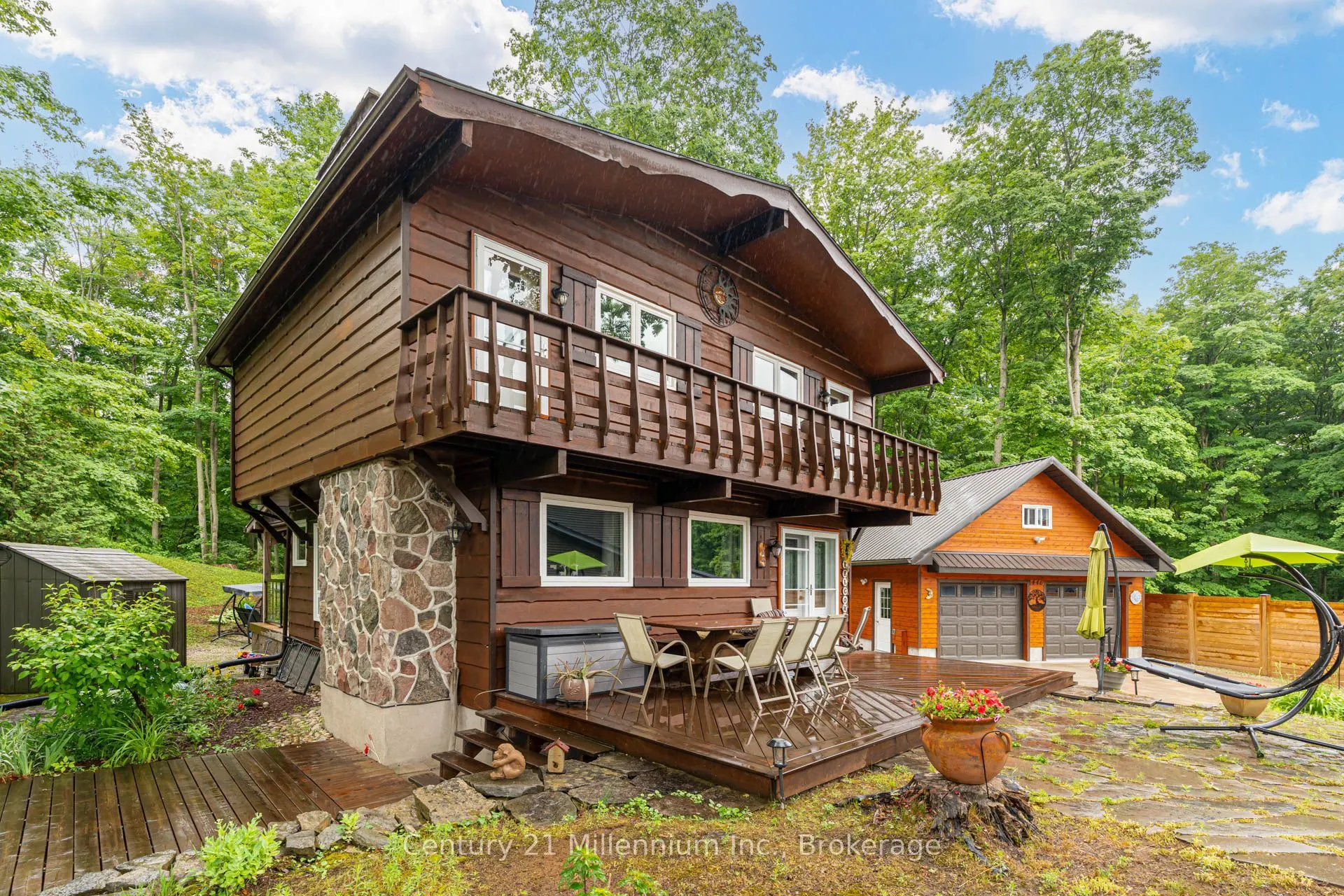 446 Manley Crescent