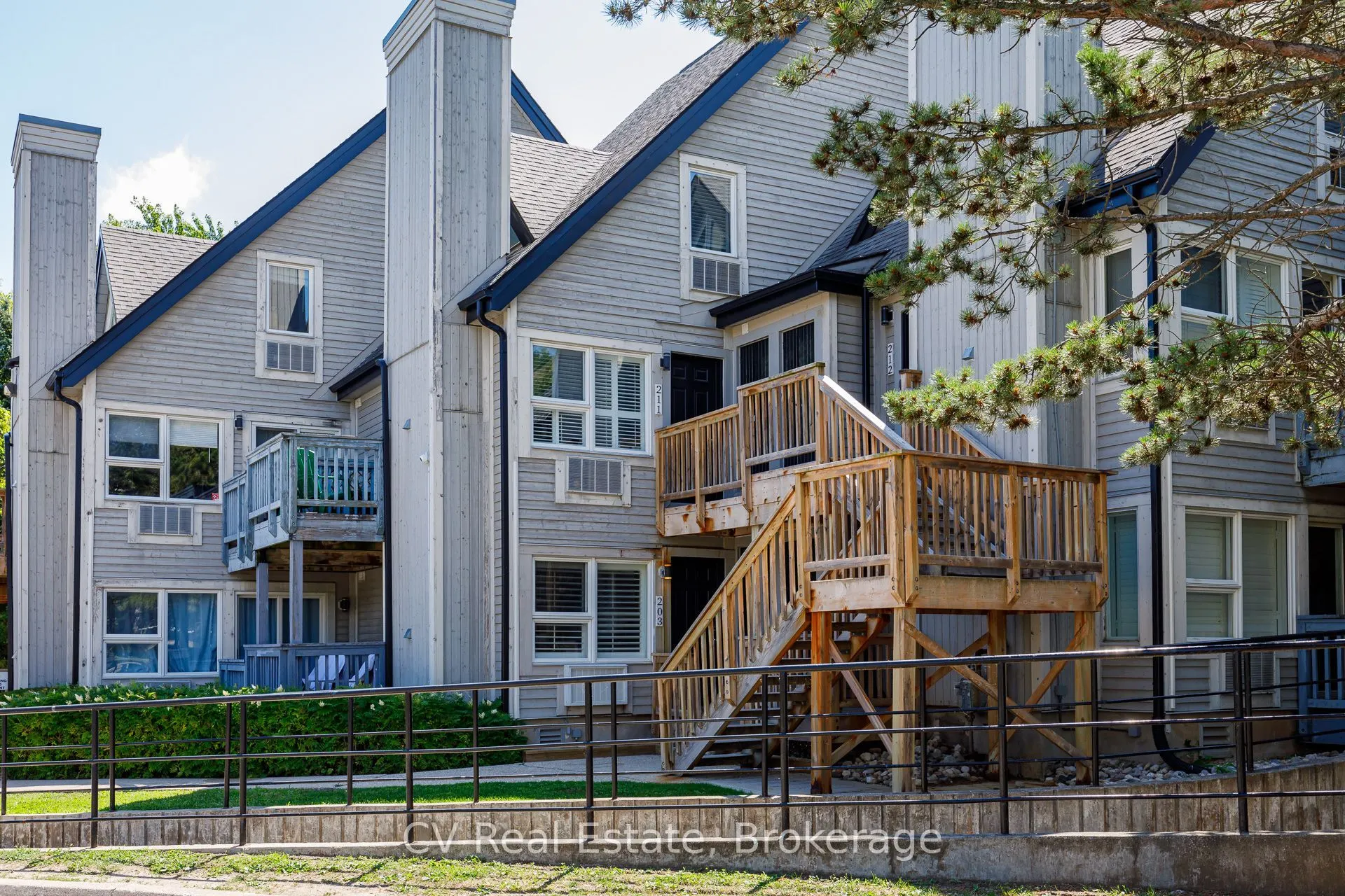 796468 Grey 19 Road #211
