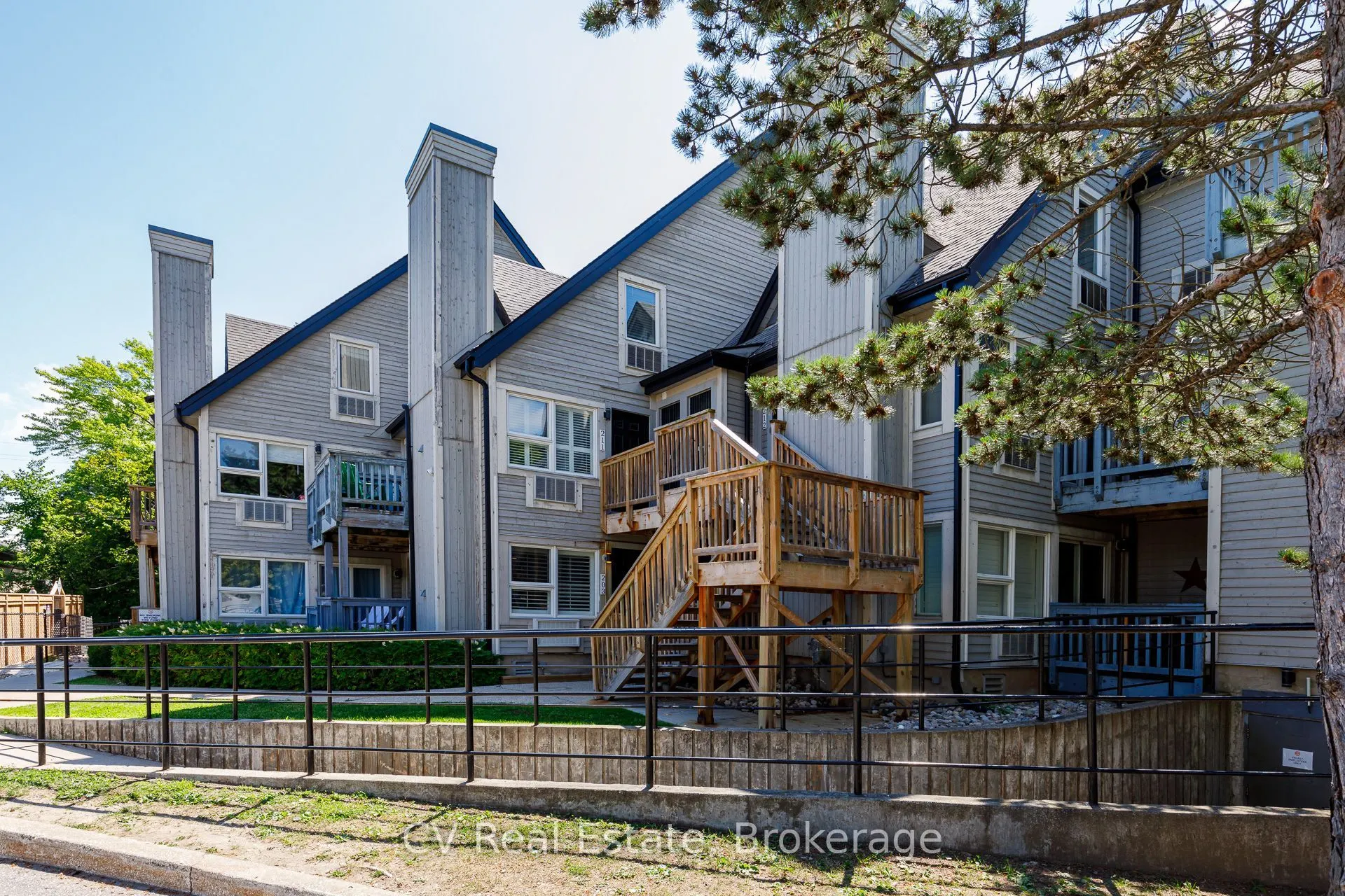 796468 Grey 19 Road #211