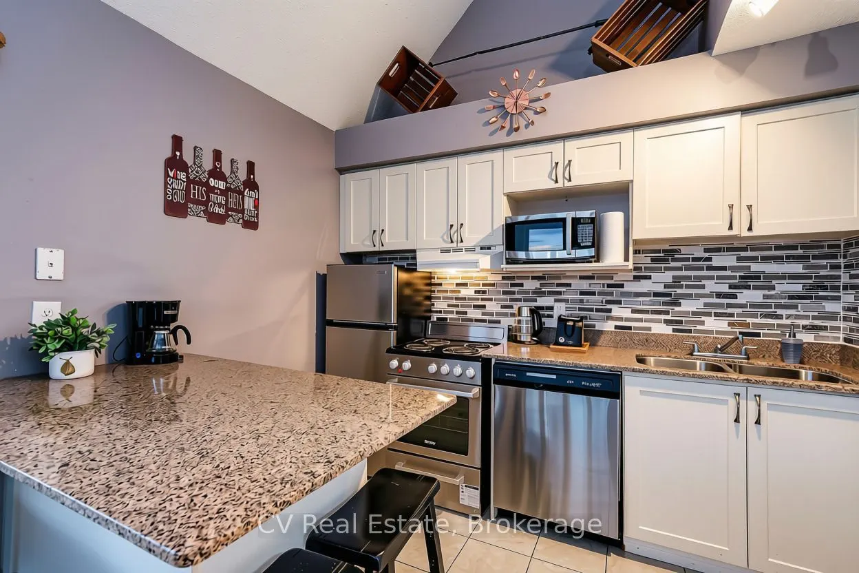 796468 Grey 19 Road #211