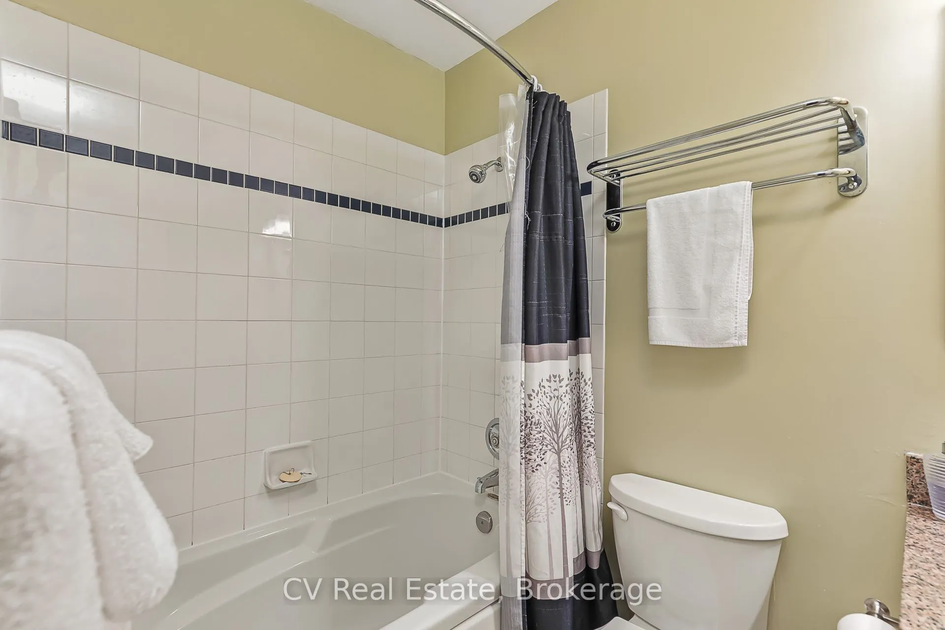 796468 Grey 19 Road #211