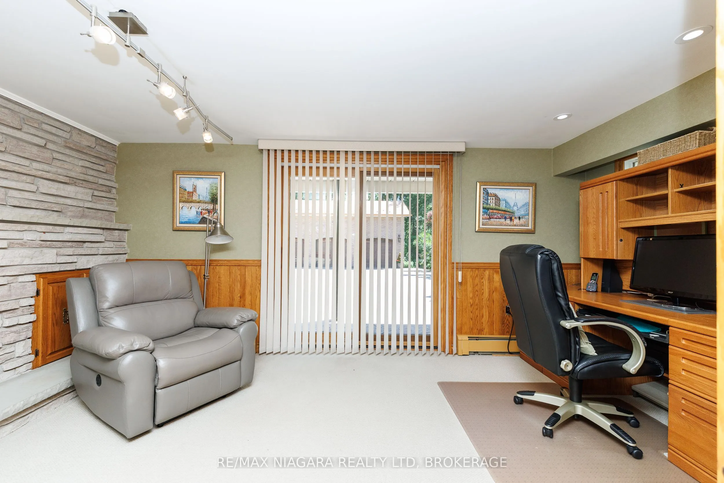2187 Miller Road