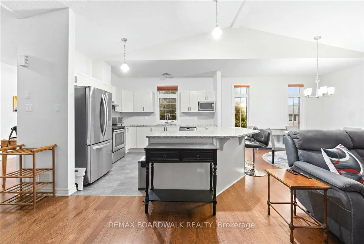 116 Passageway Private