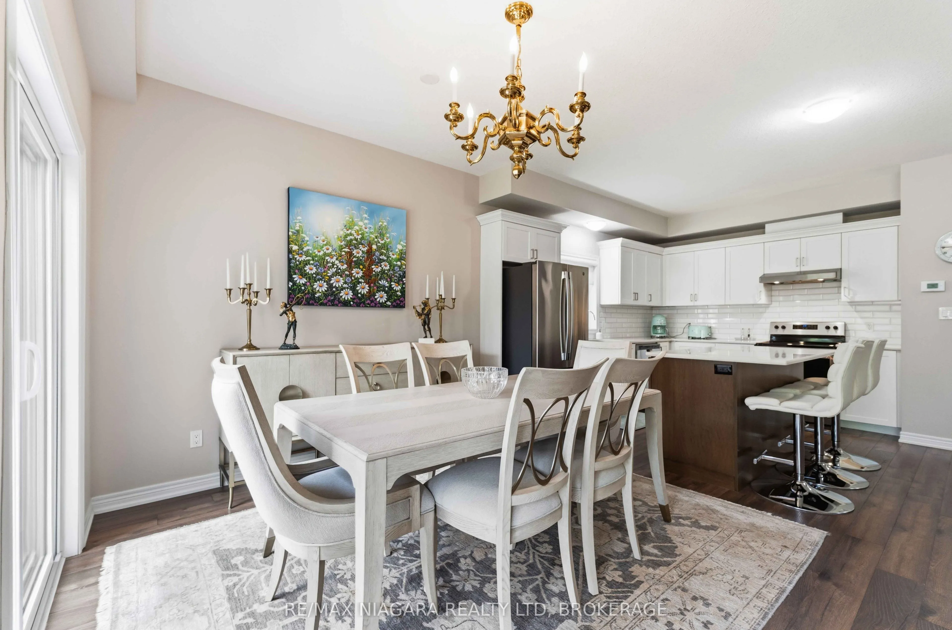 23B Bloomfield Avenue