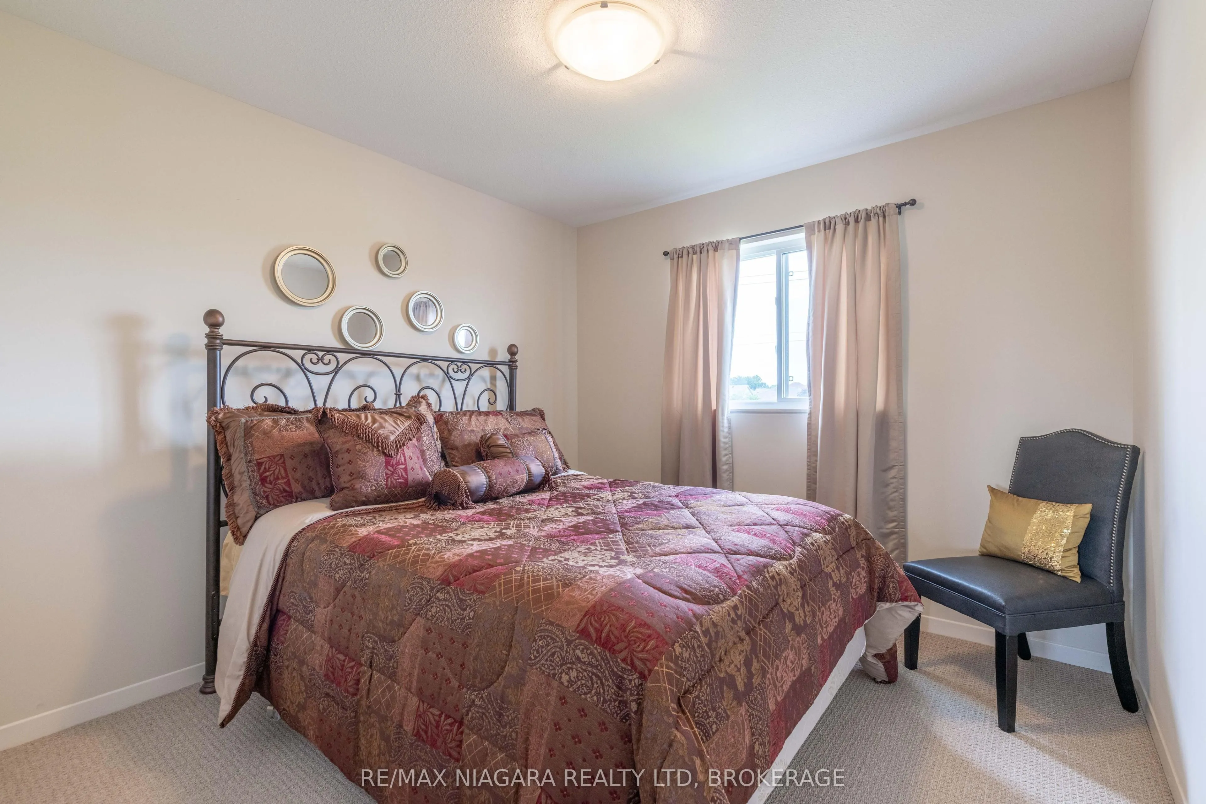 8625 Upper Canada Drive