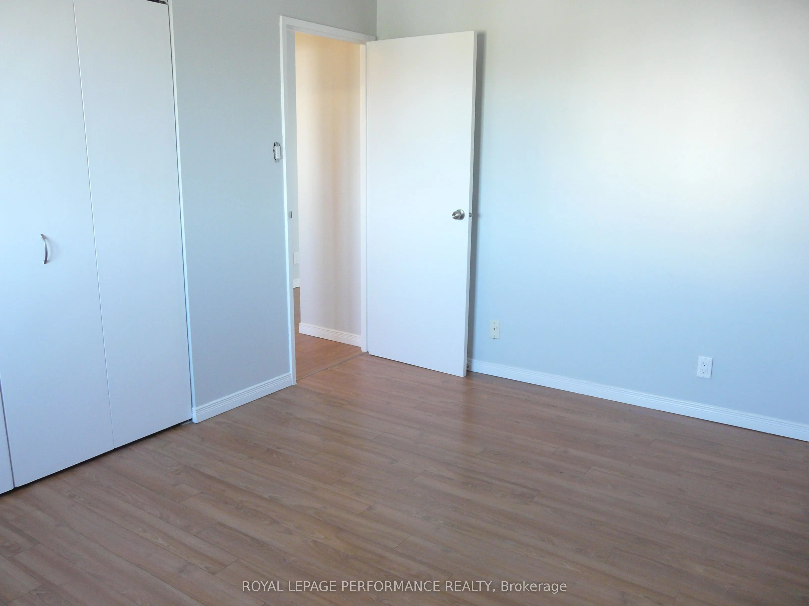158A Mcarthur Avenue #907