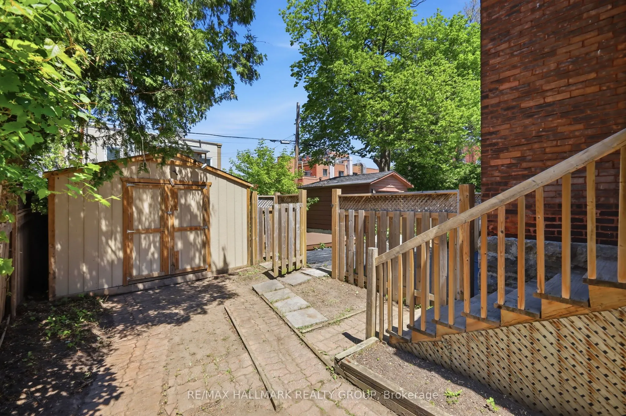 419 BESSERER Street