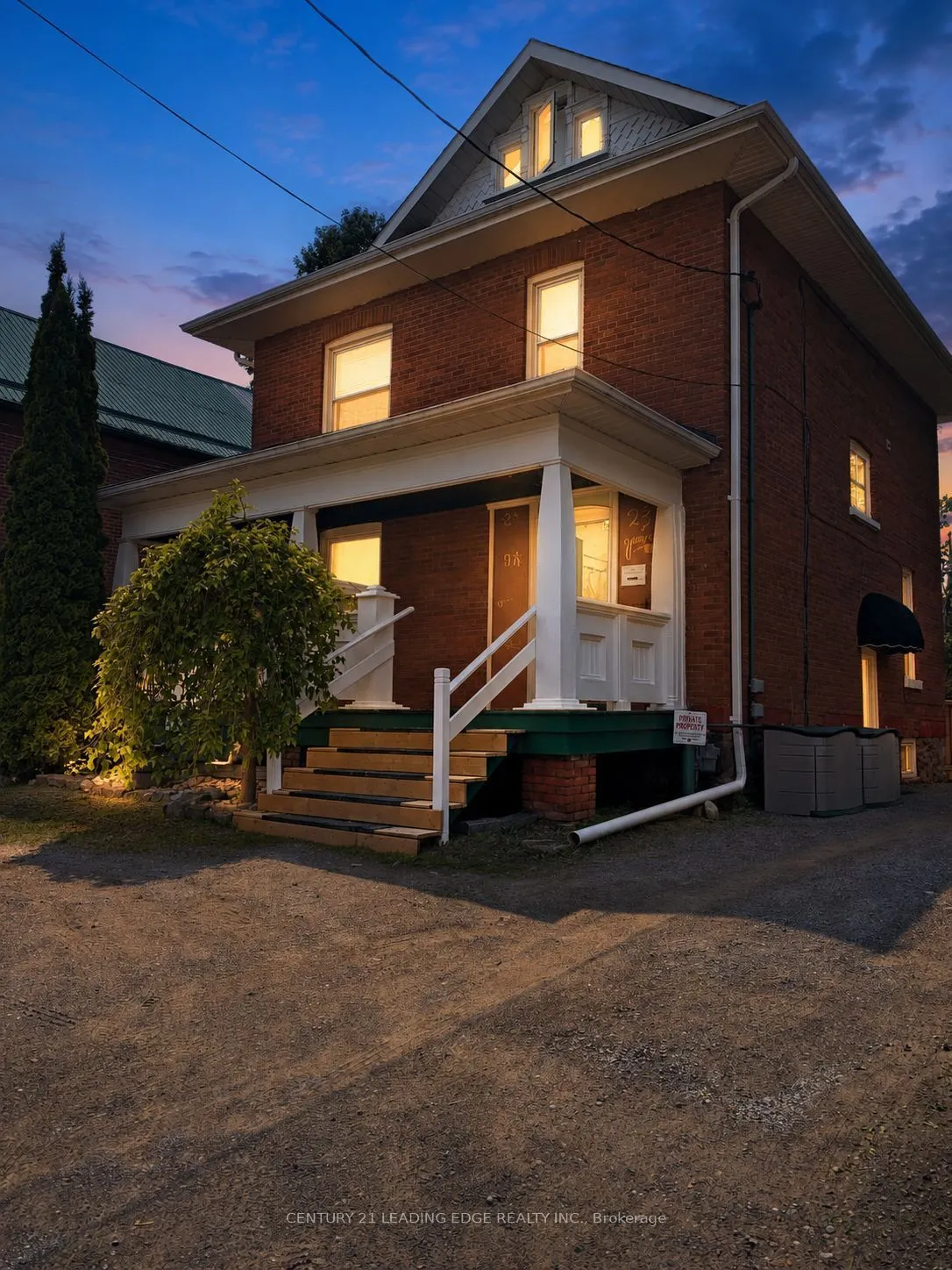 23 Queen Street