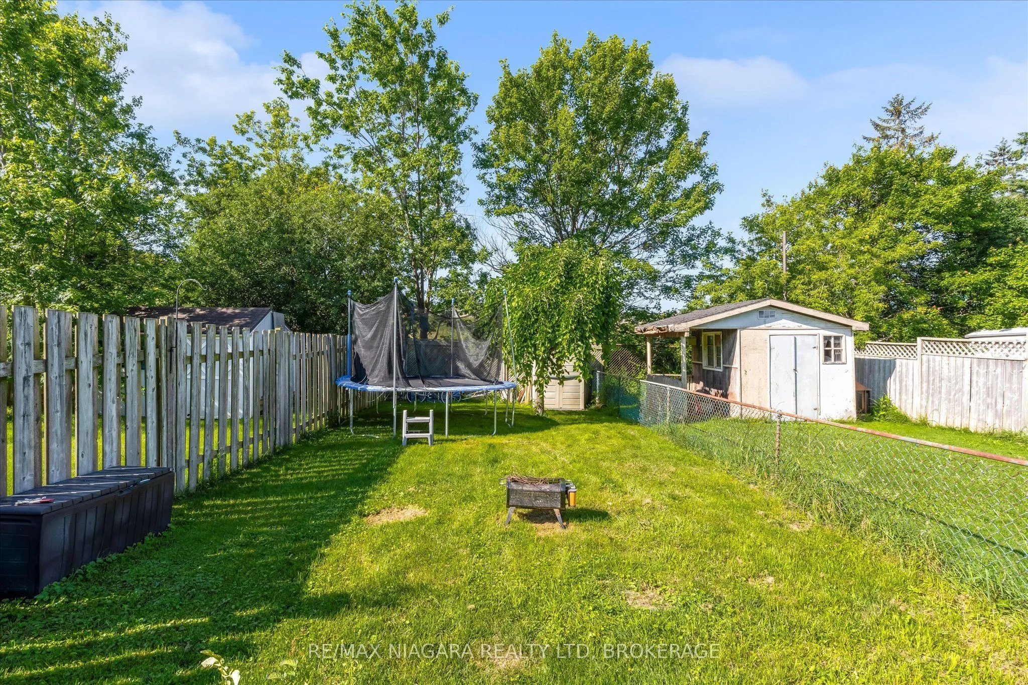 29 ROMY Crescent