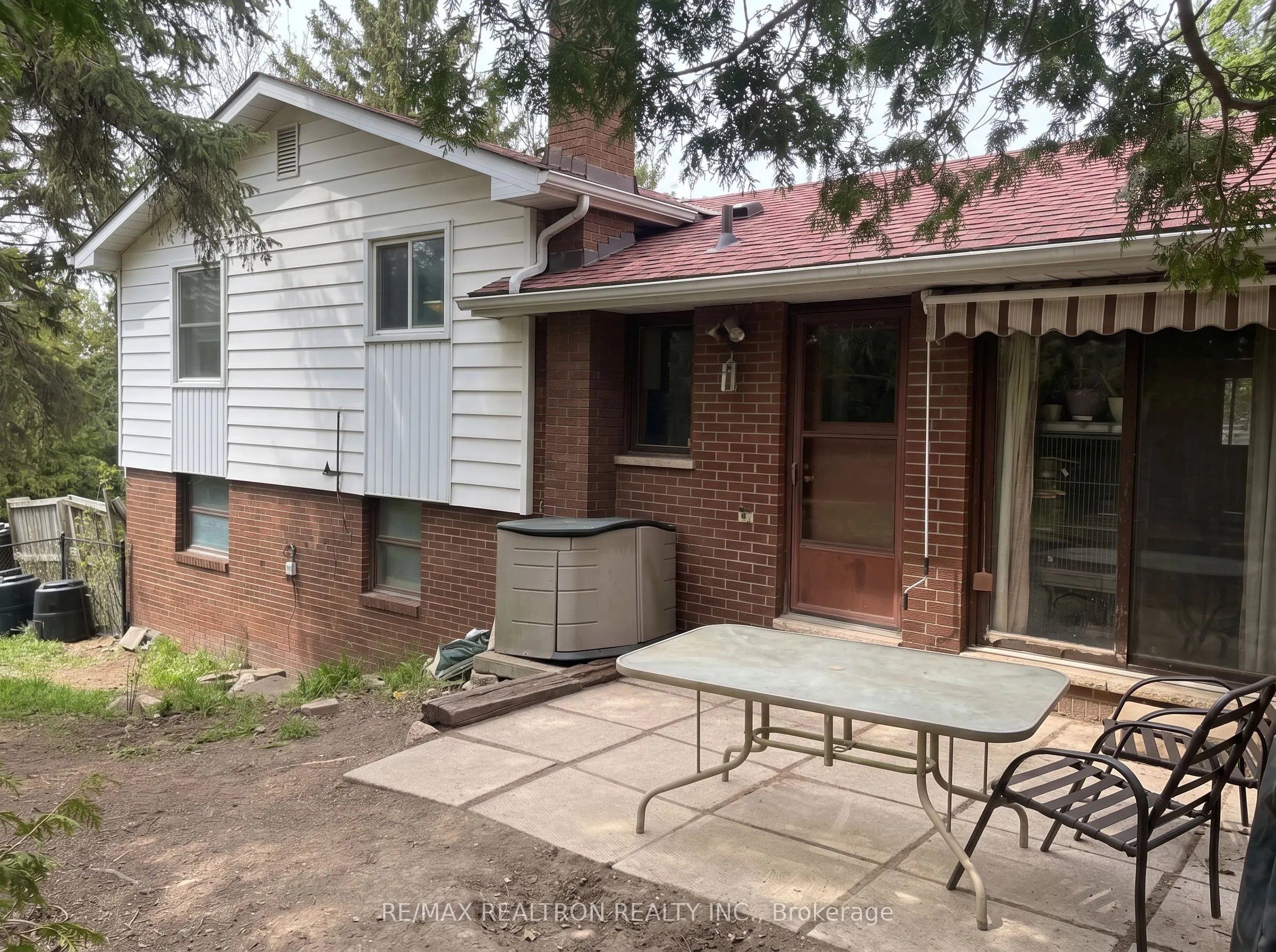 15 Bess Drive