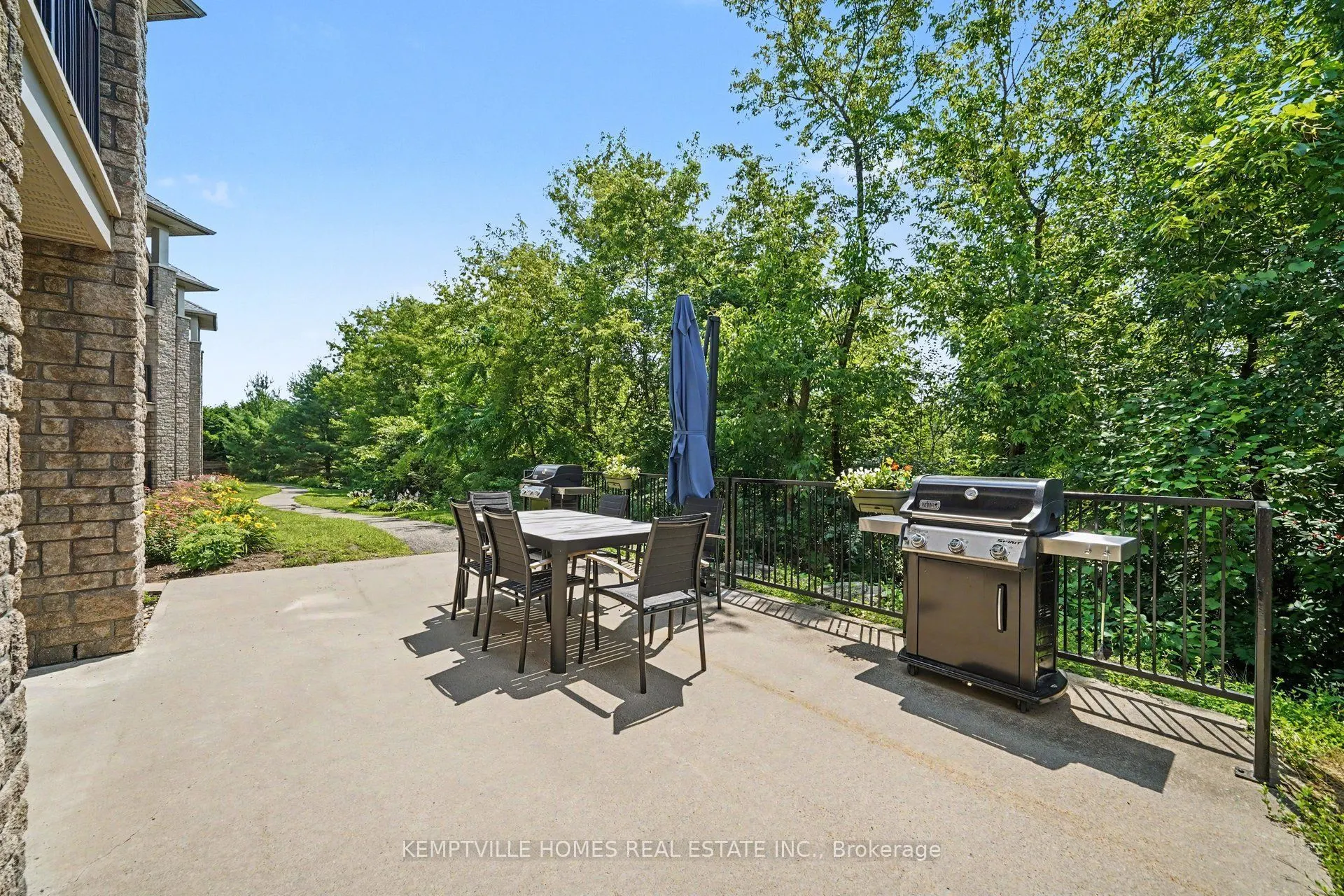 398 VAN BUREN Street #106