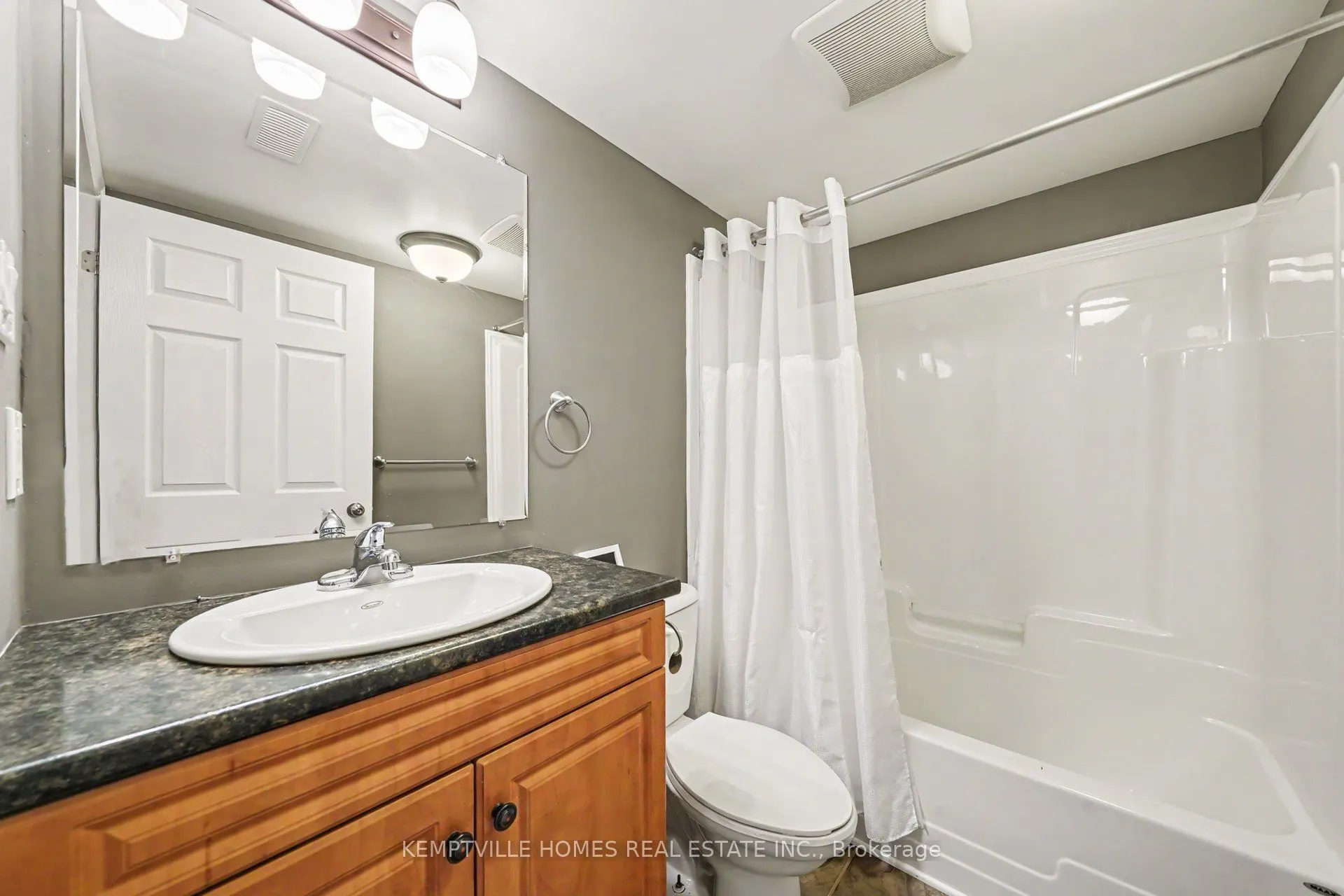 398 VAN BUREN Street #106