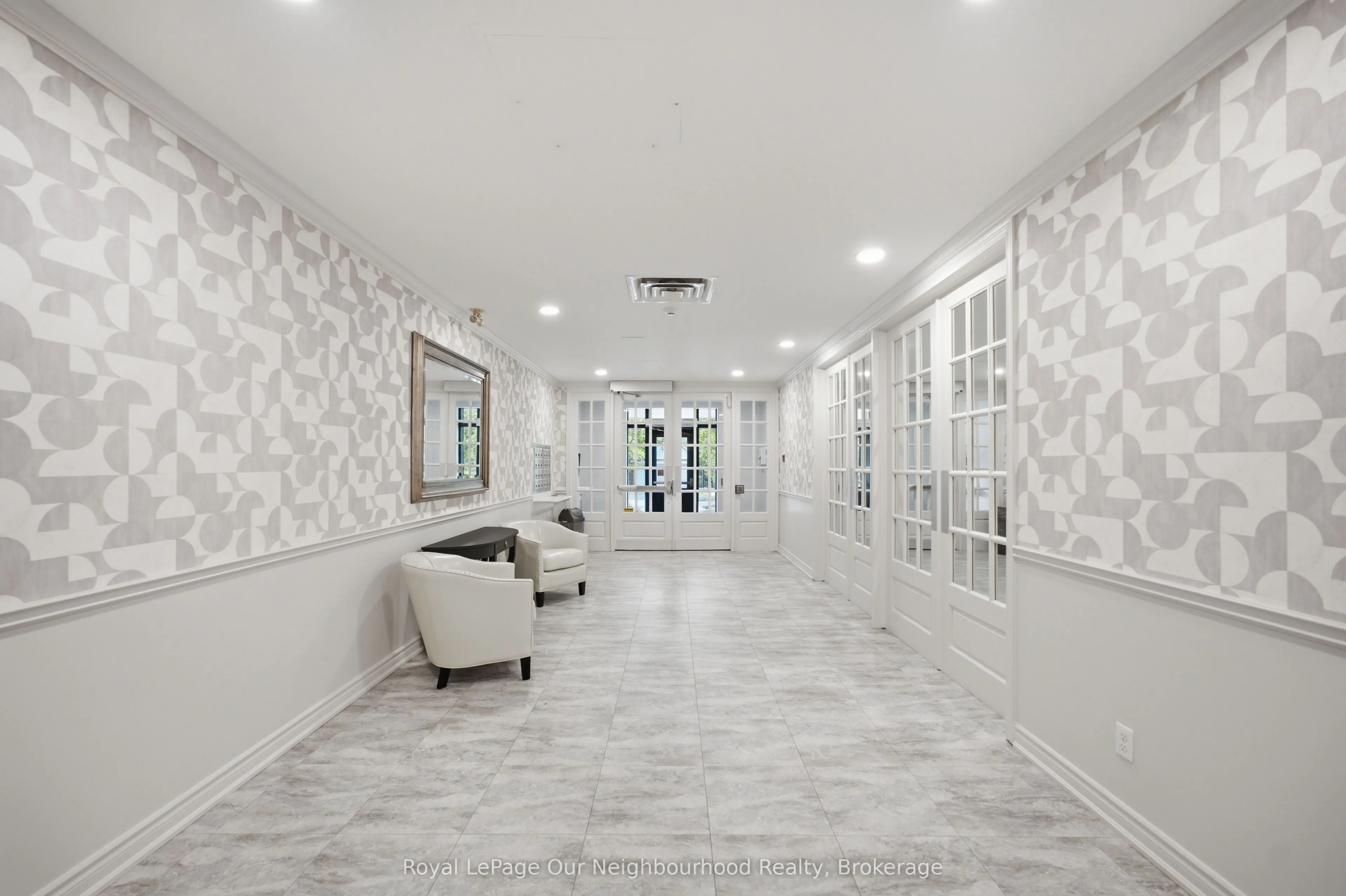 130 Queen Street #2A