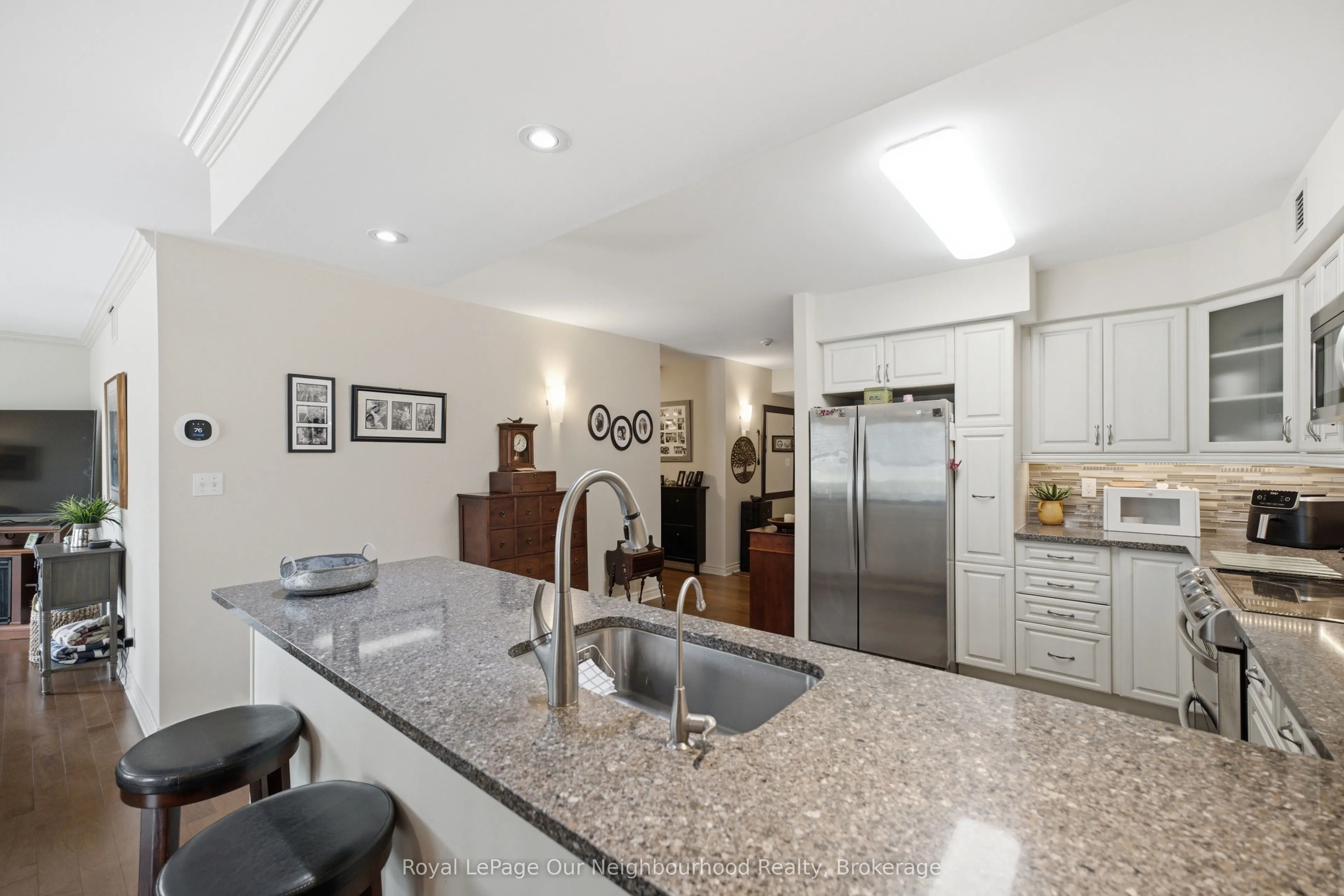 130 Queen Street #2A