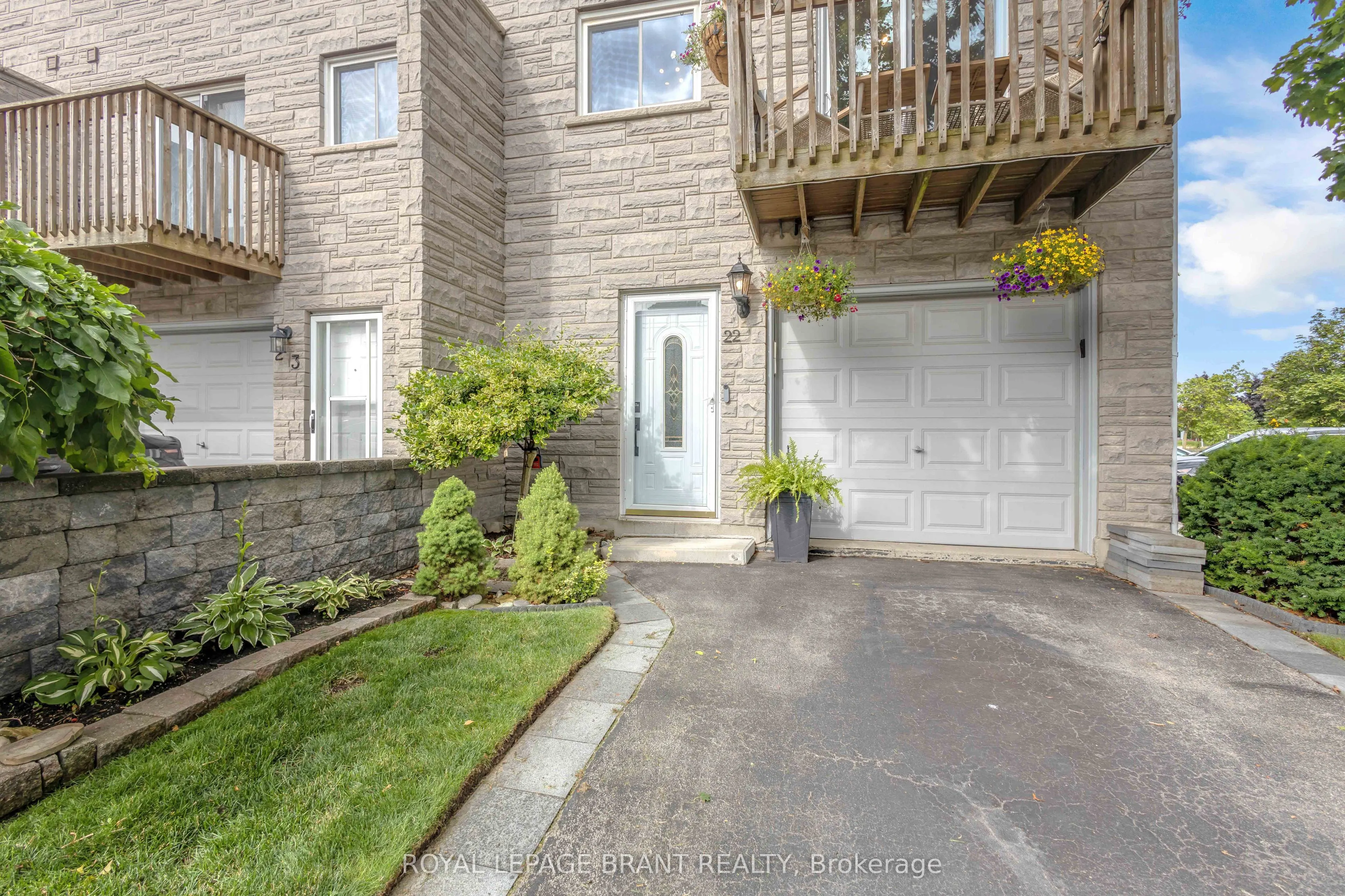1155 Paramount Drive #22