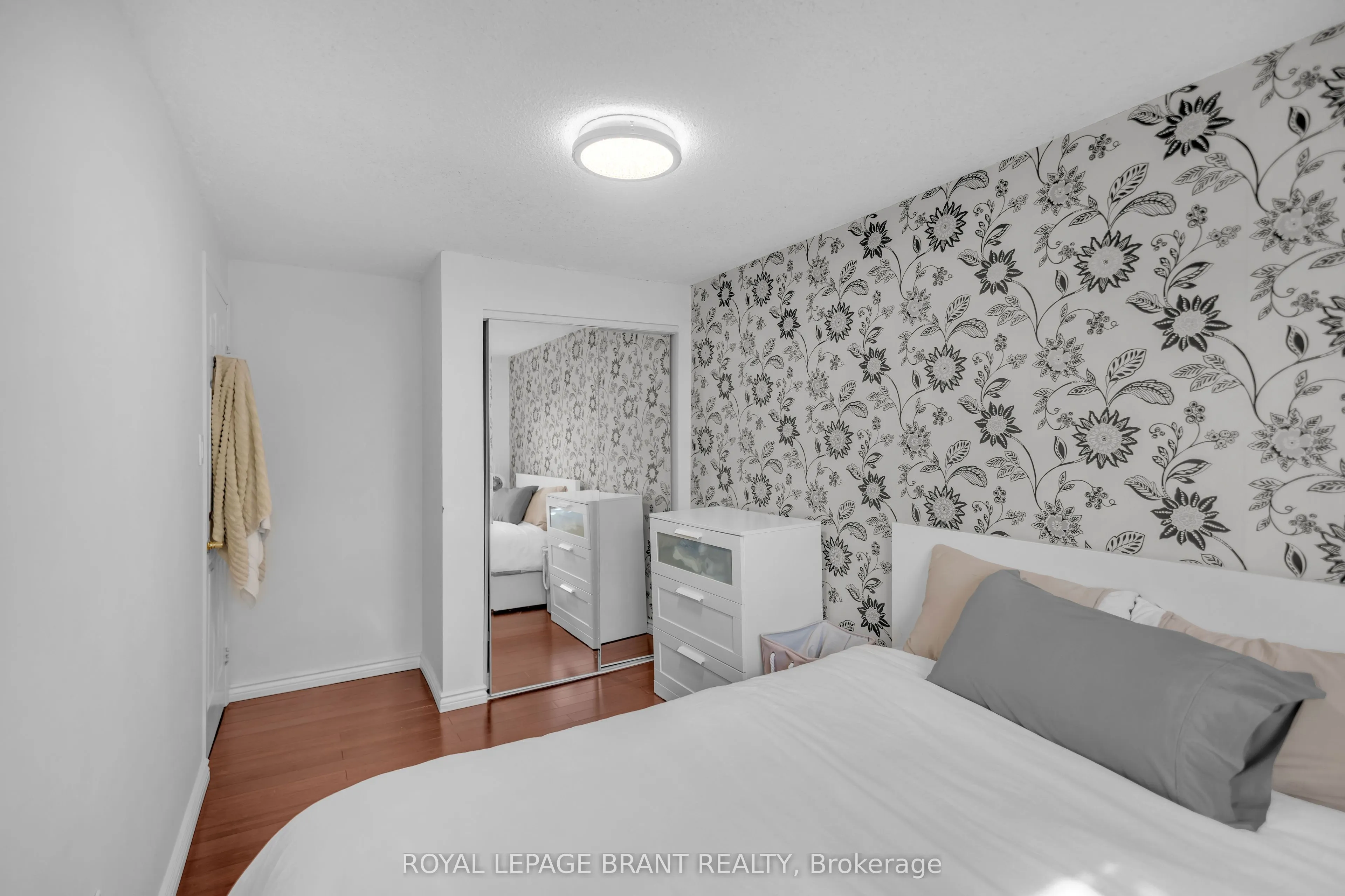 1155 Paramount Drive #22