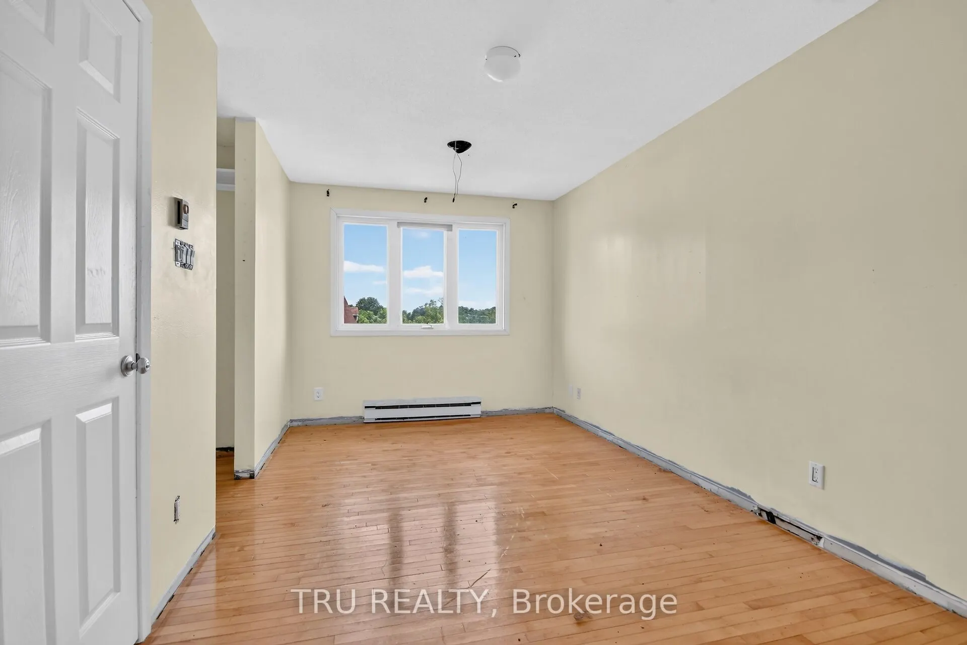 2050 Riviera Terrace #27