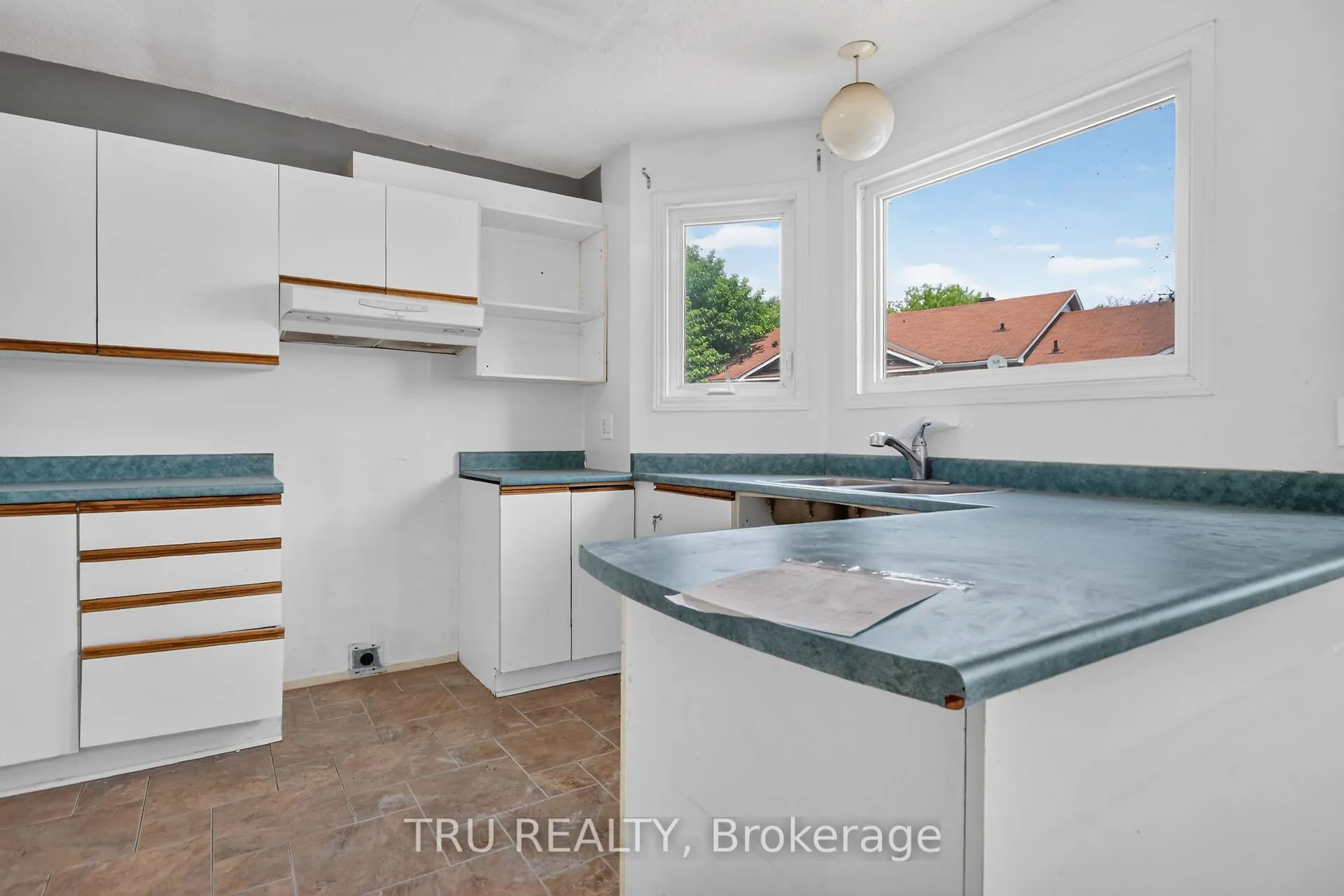 2050 Riviera Terrace #27
