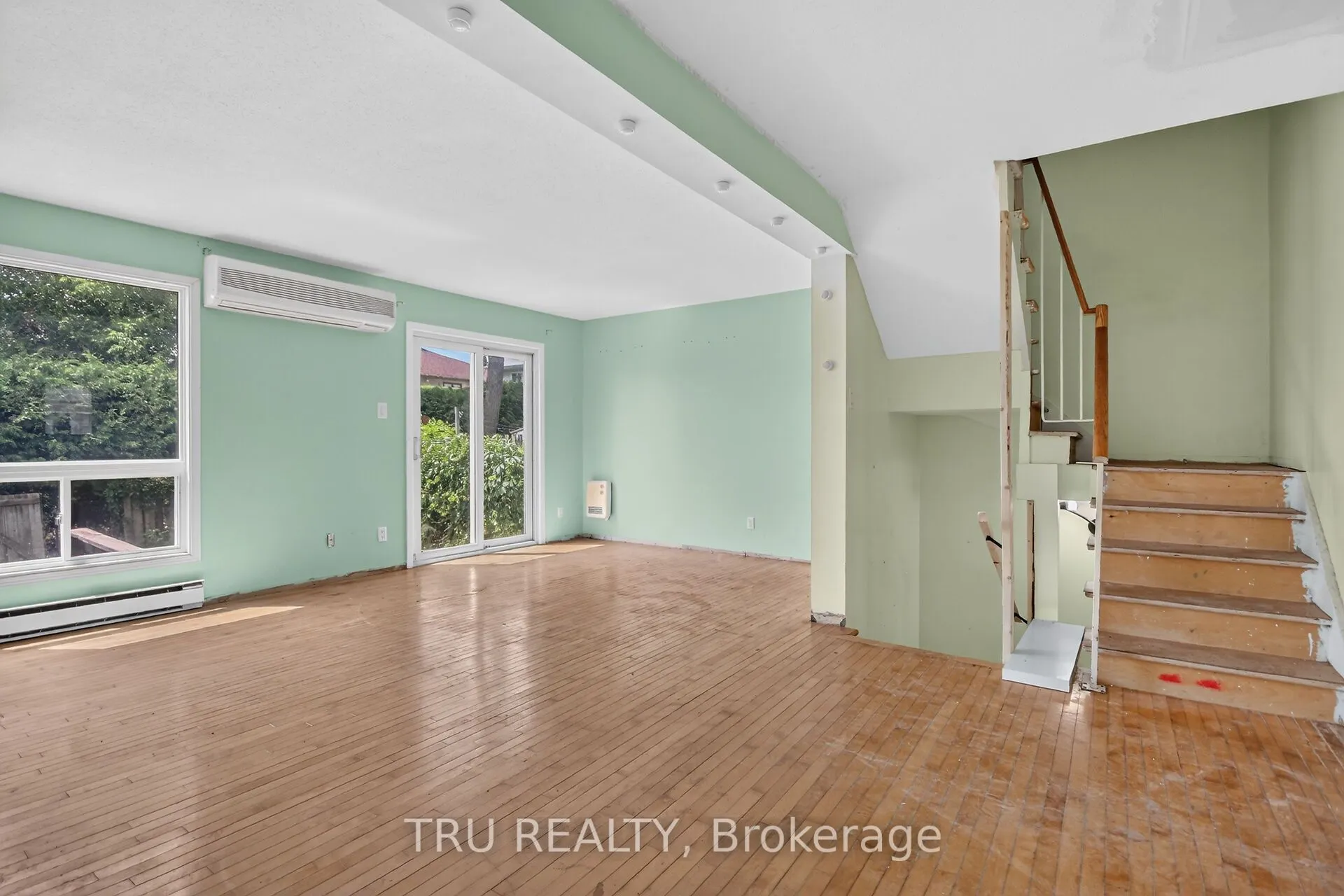 2050 Riviera Terrace #27