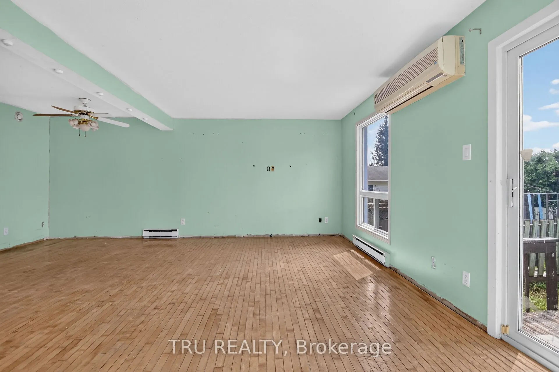 2050 Riviera Terrace #27