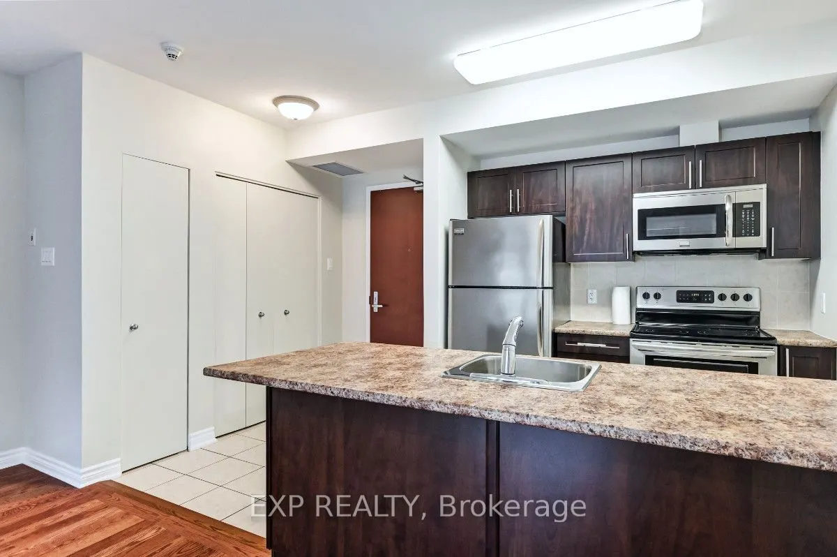 234 Rideau Street #304