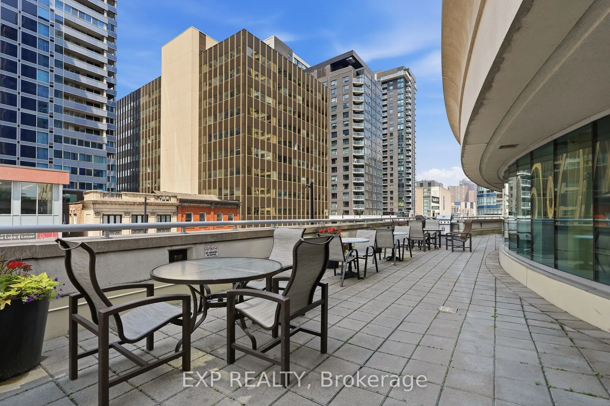 234 Rideau Street #304