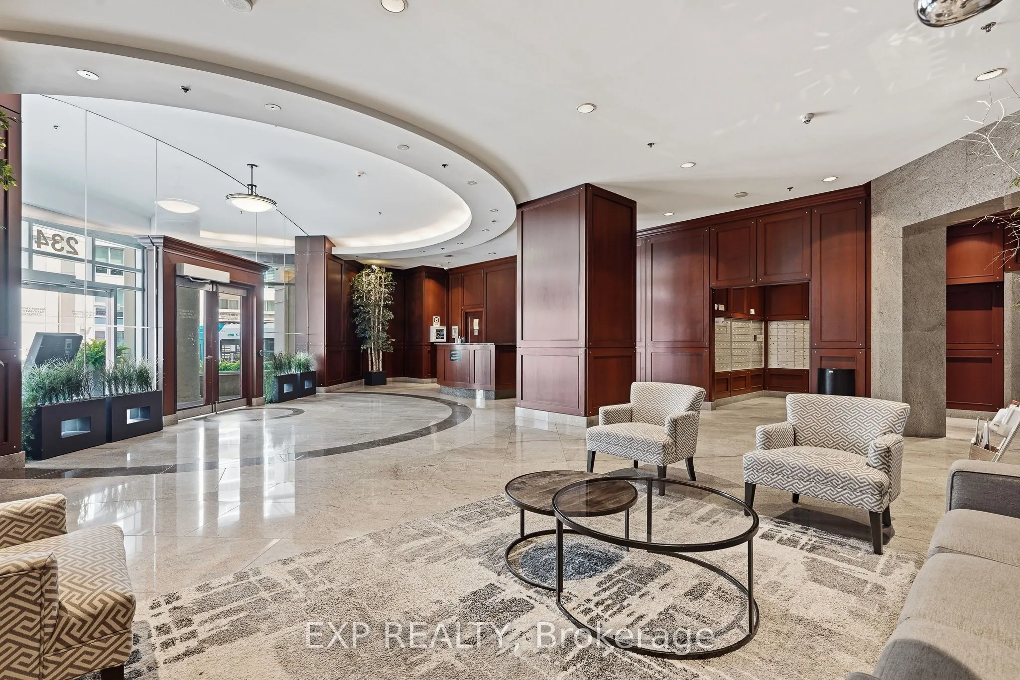 234 Rideau Street #304