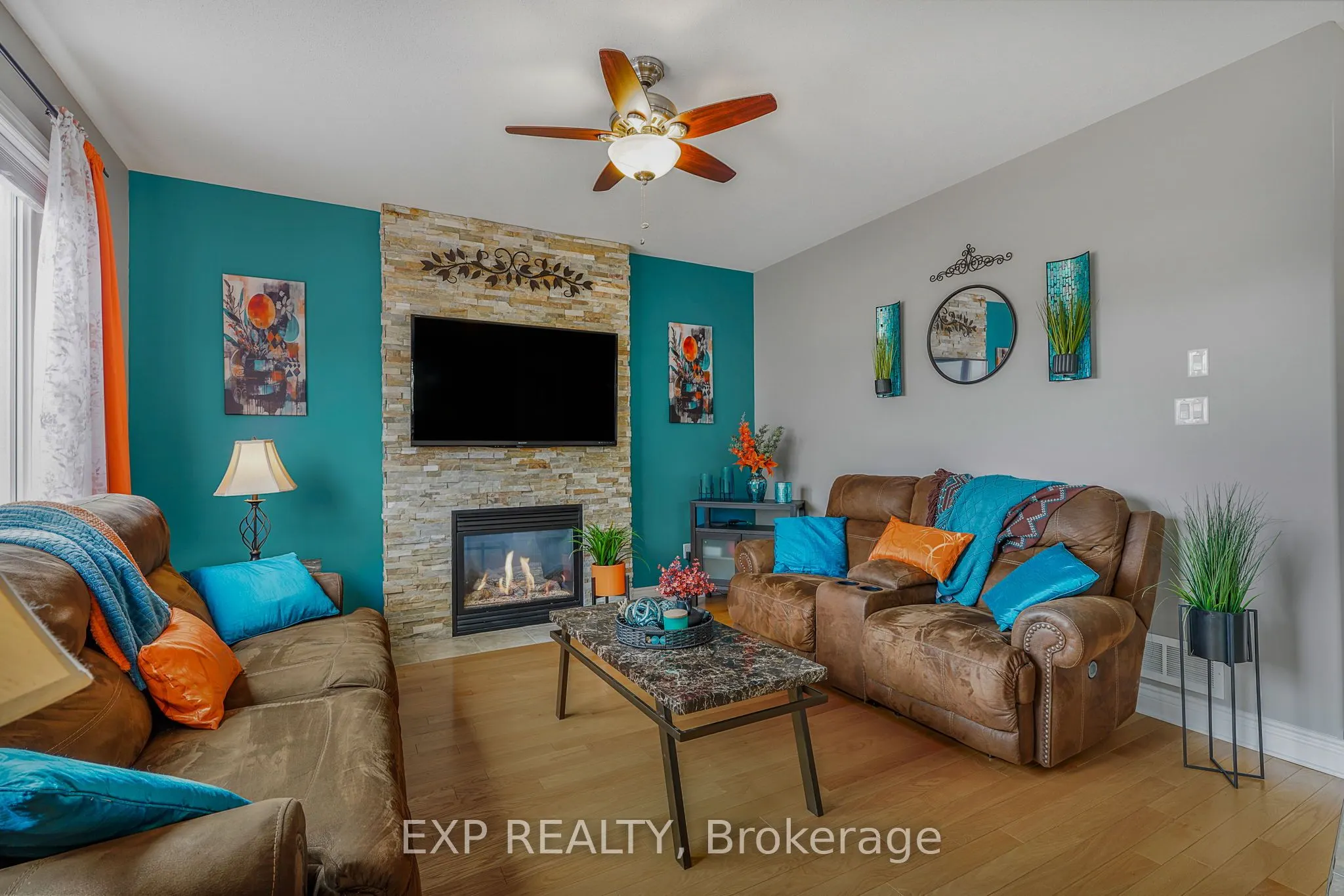224 Topaze Crescent