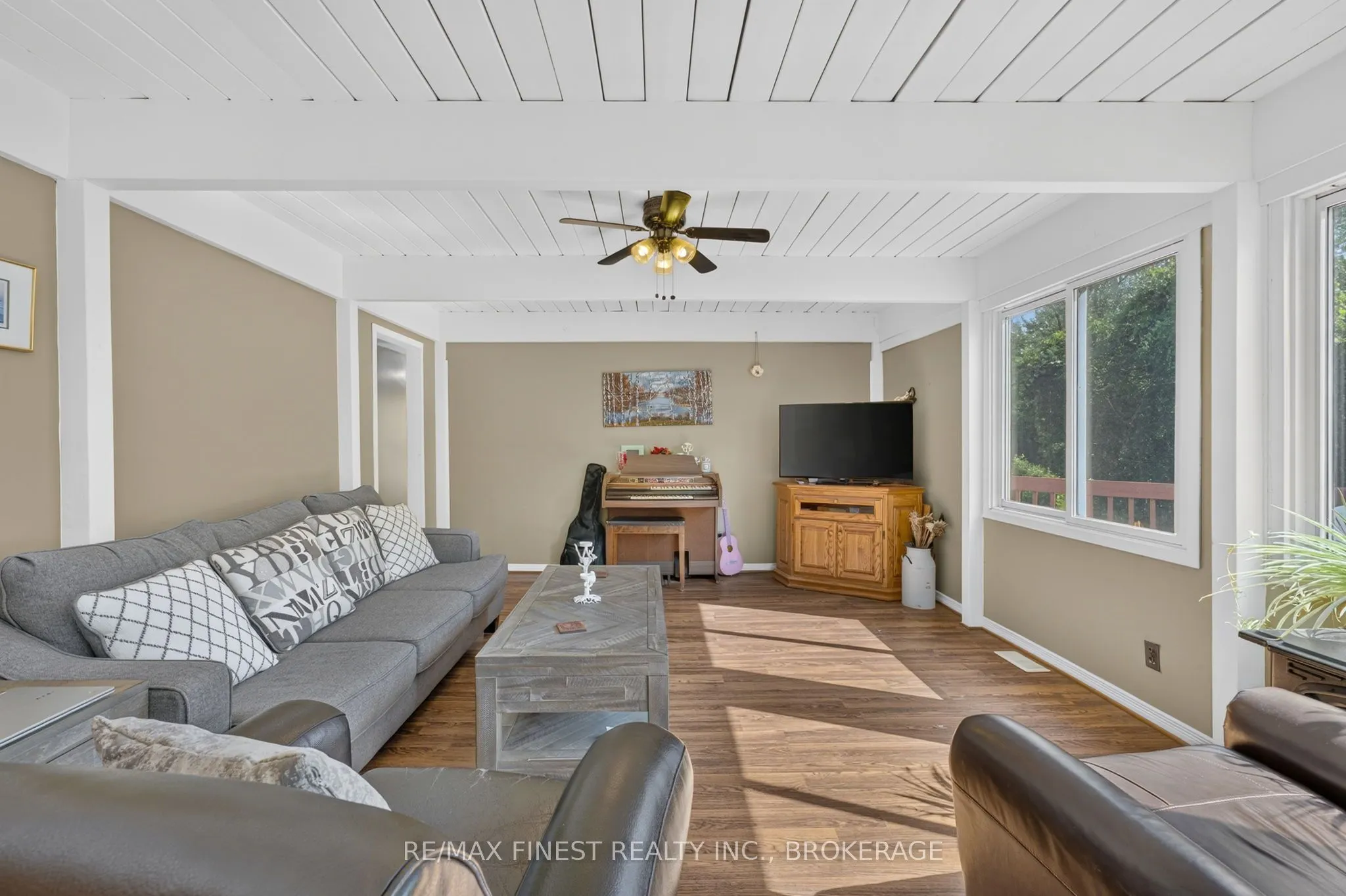 54 Bayview Drive