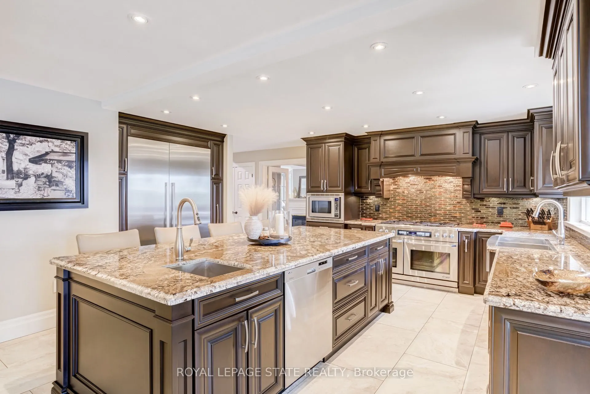 994 Courtland Drive