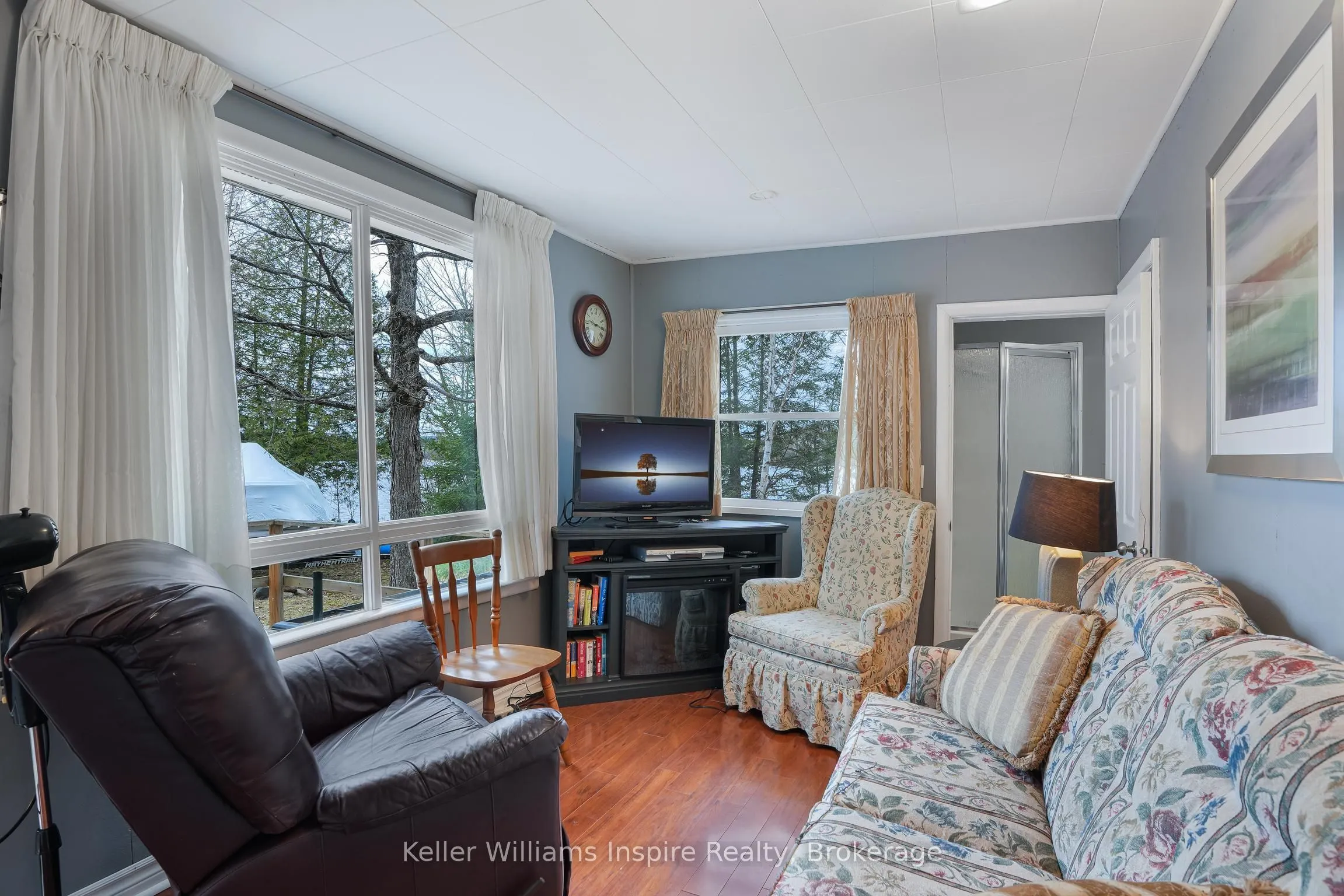 30 Lake View Lane