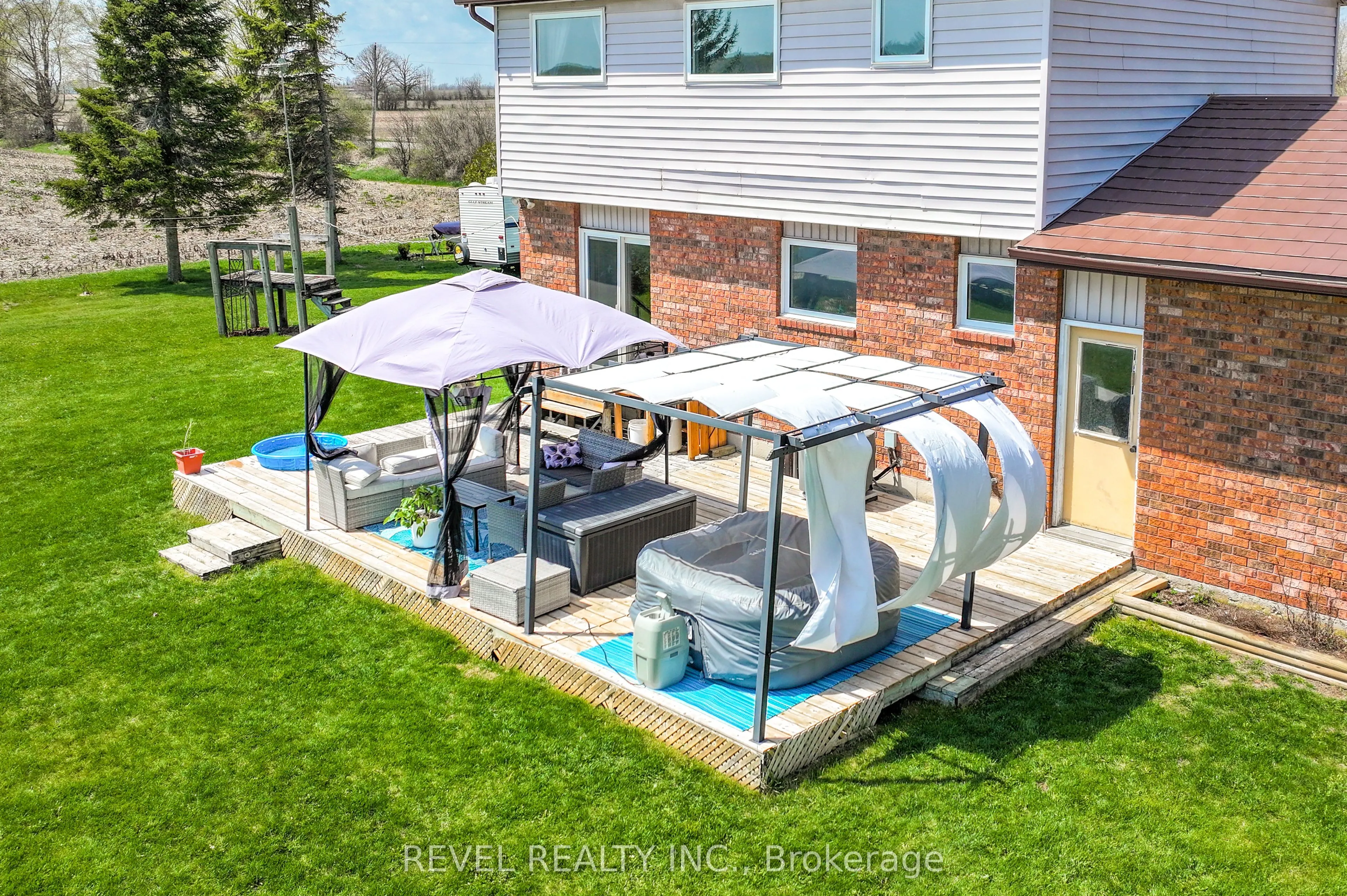 1038 Cresswell Road