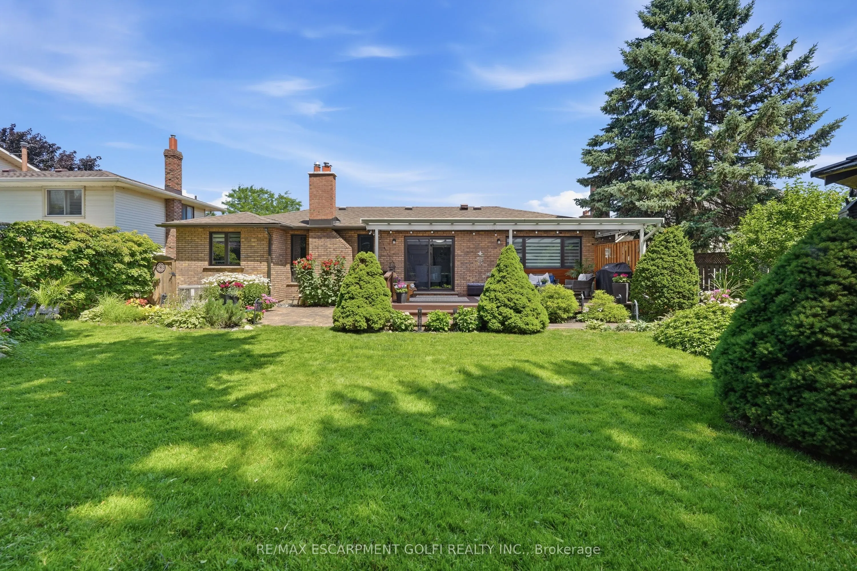 12 Cheval Drive