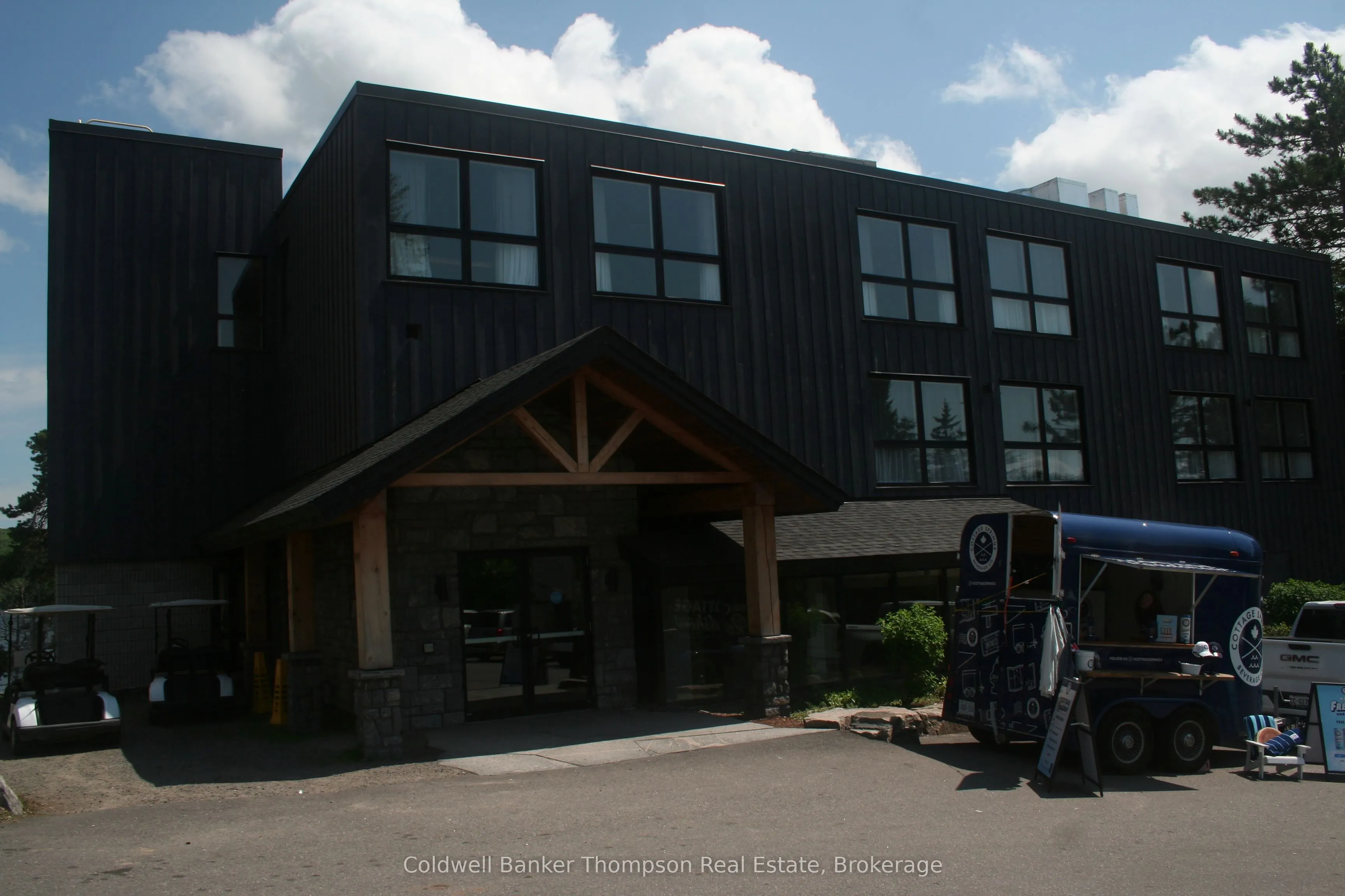 1235 Deerhurst Bayshore Drive #323