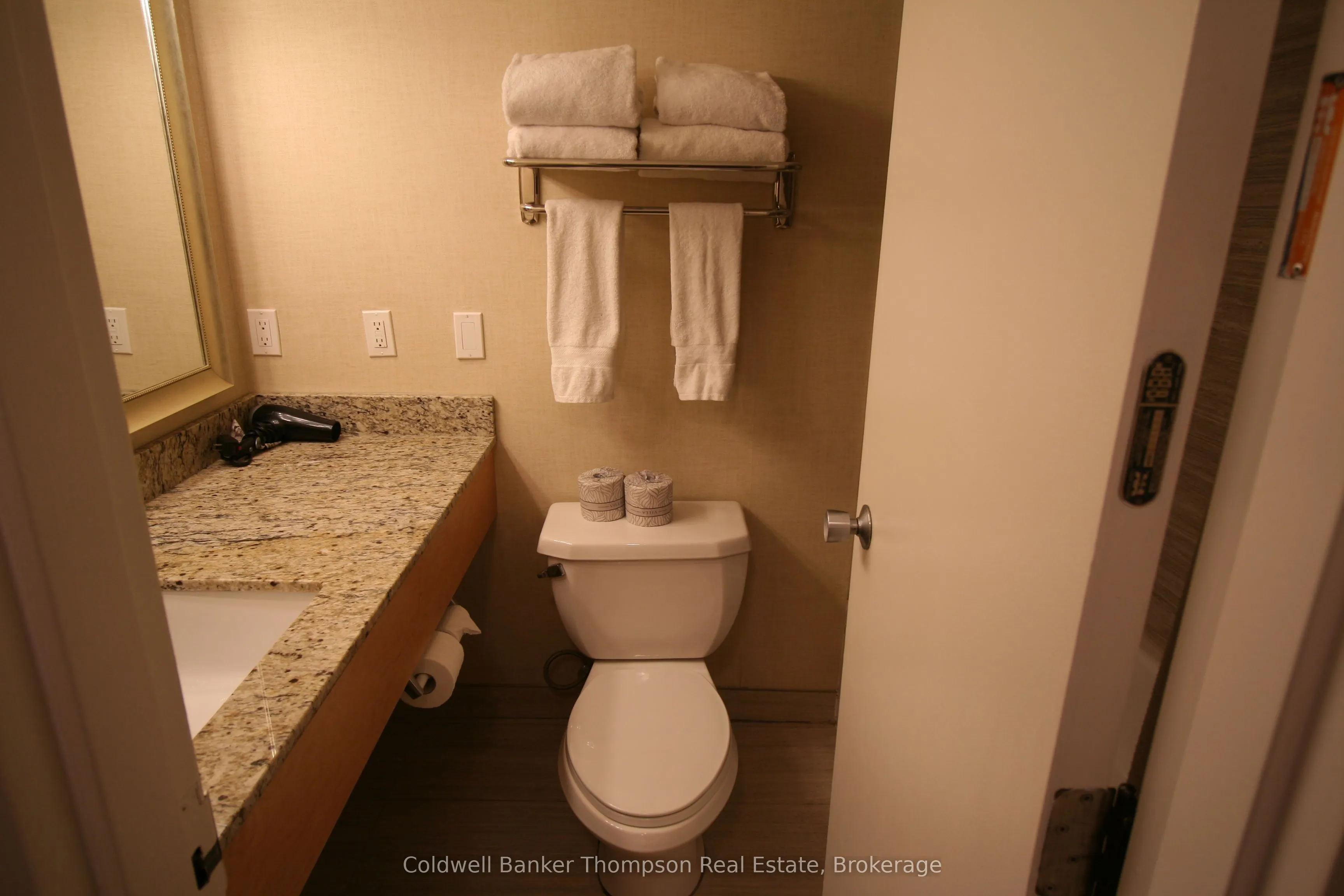 1235 Deerhurst Bayshore Drive #323