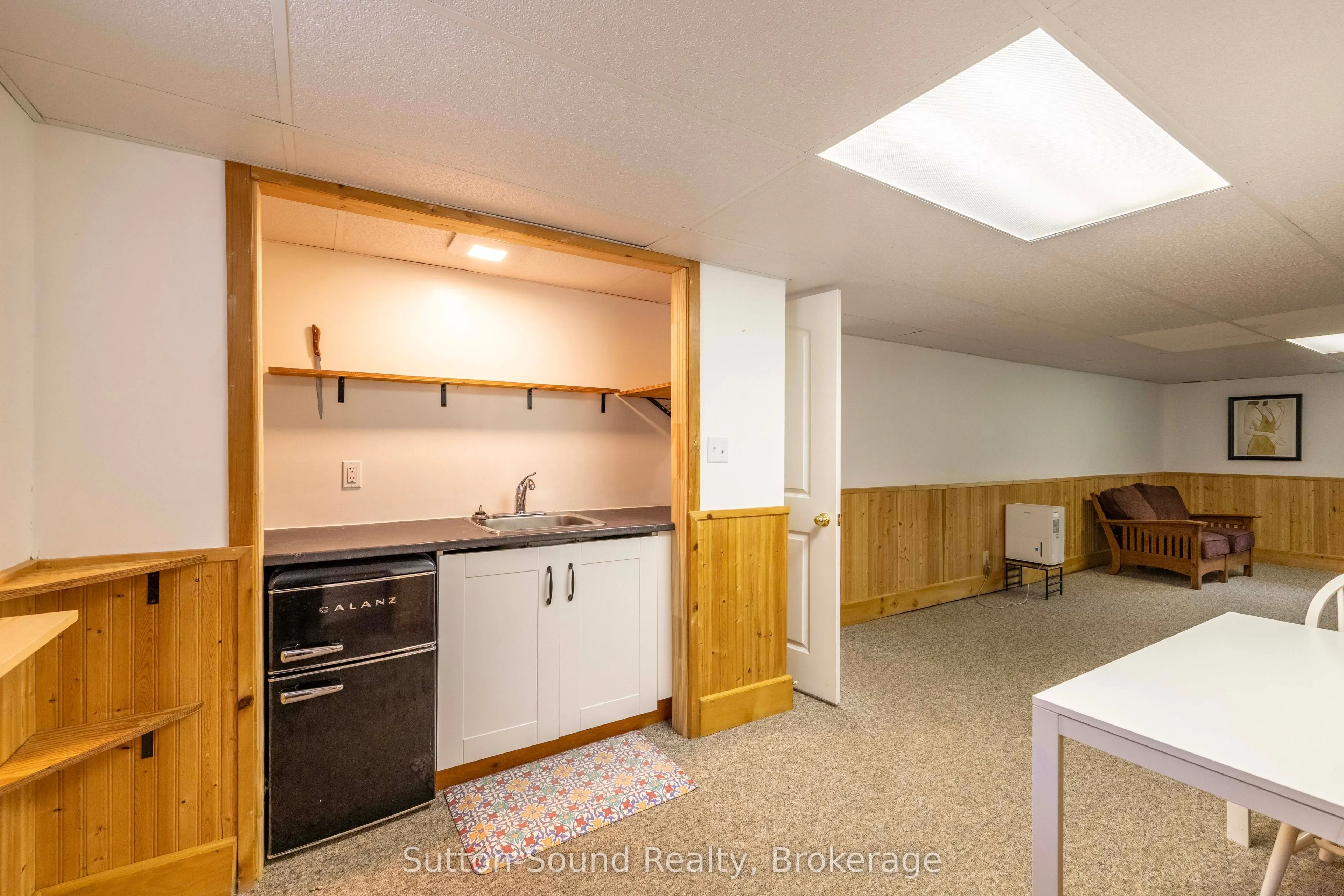 125 Paradise Bay Road