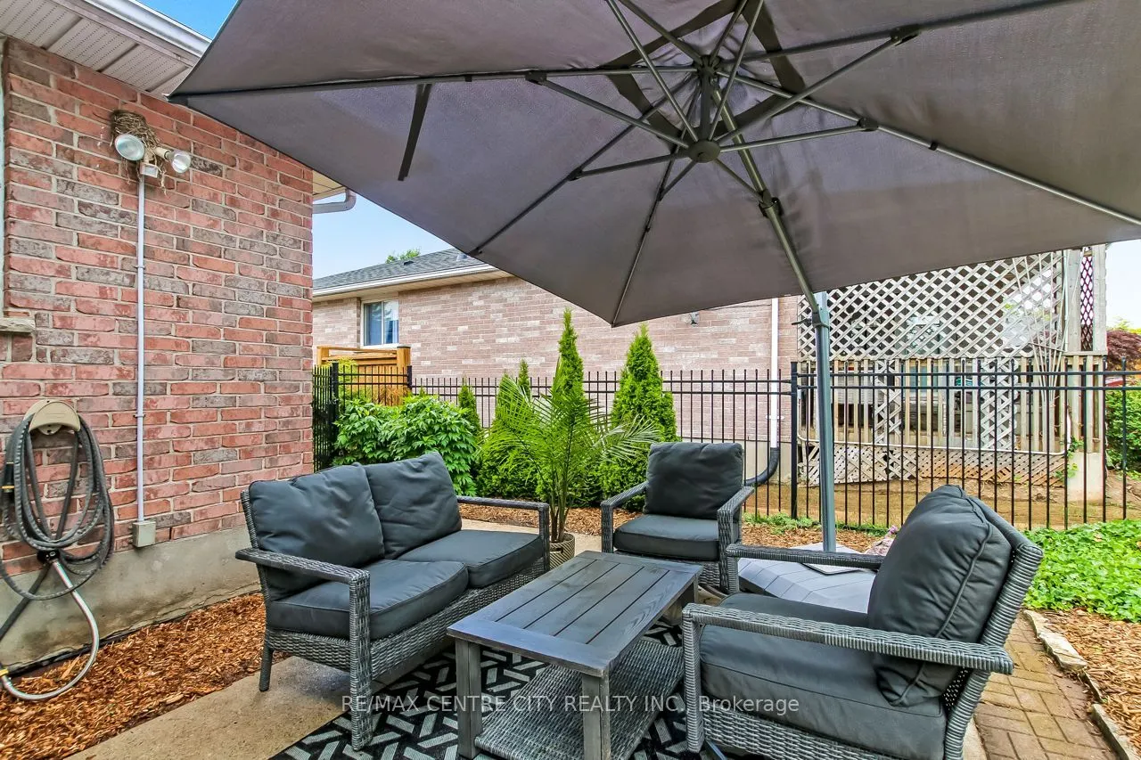96 Carrie Crescent