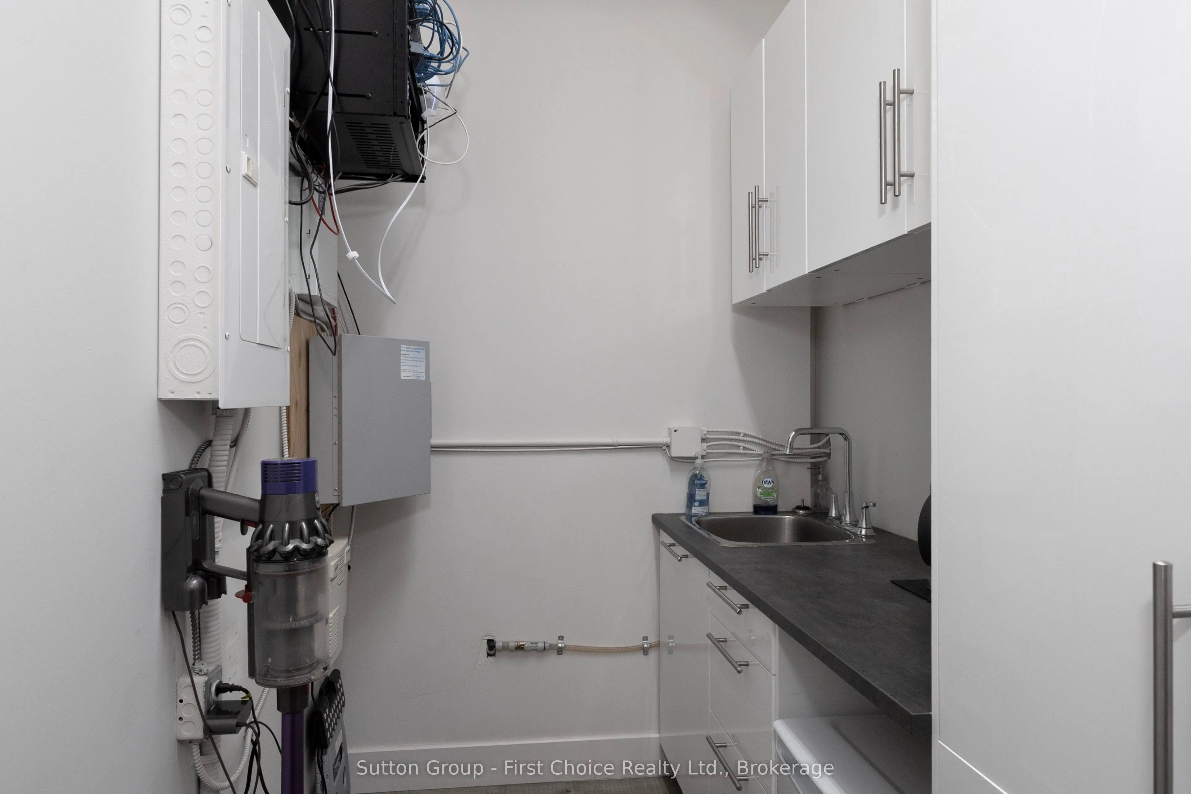 106-108 Downie Street