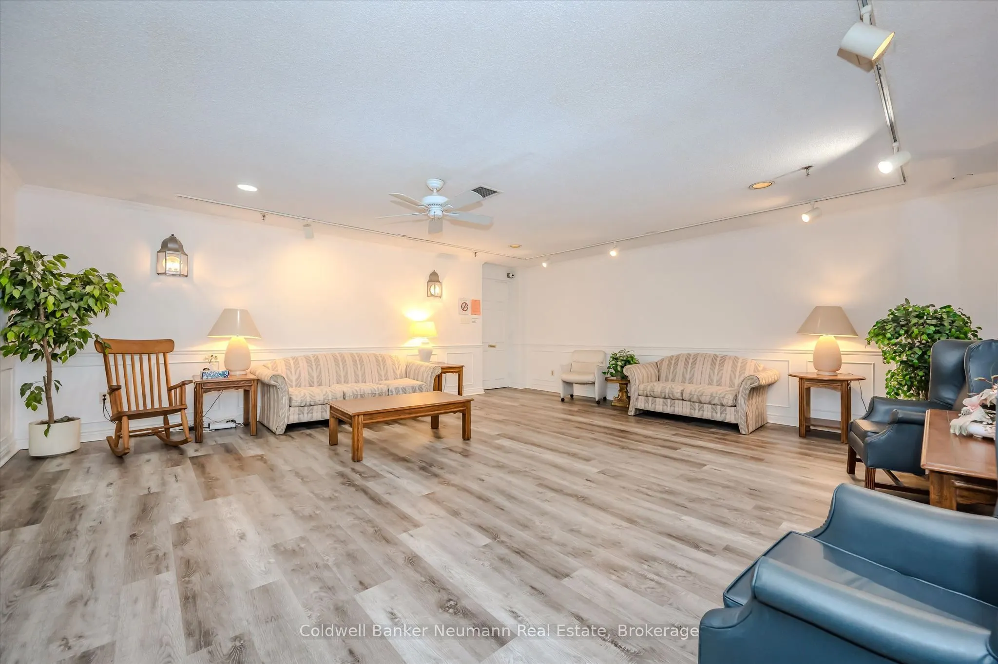 93 Westwood Road #405