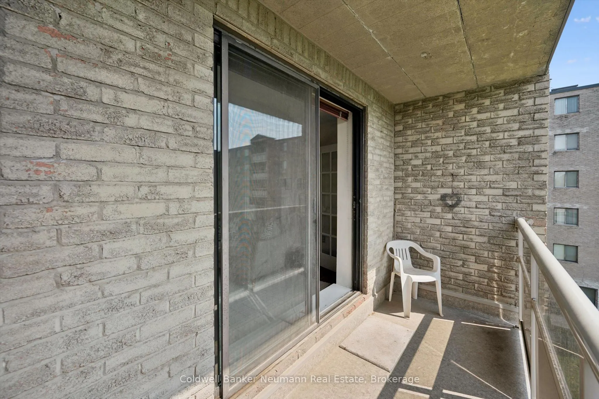 93 Westwood Road #405