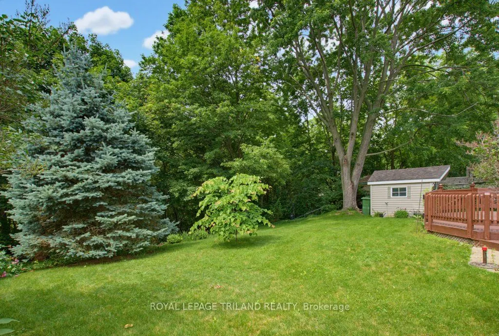5 Warren Crescent