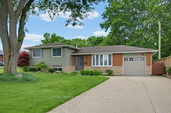 5 Warren Crescent
