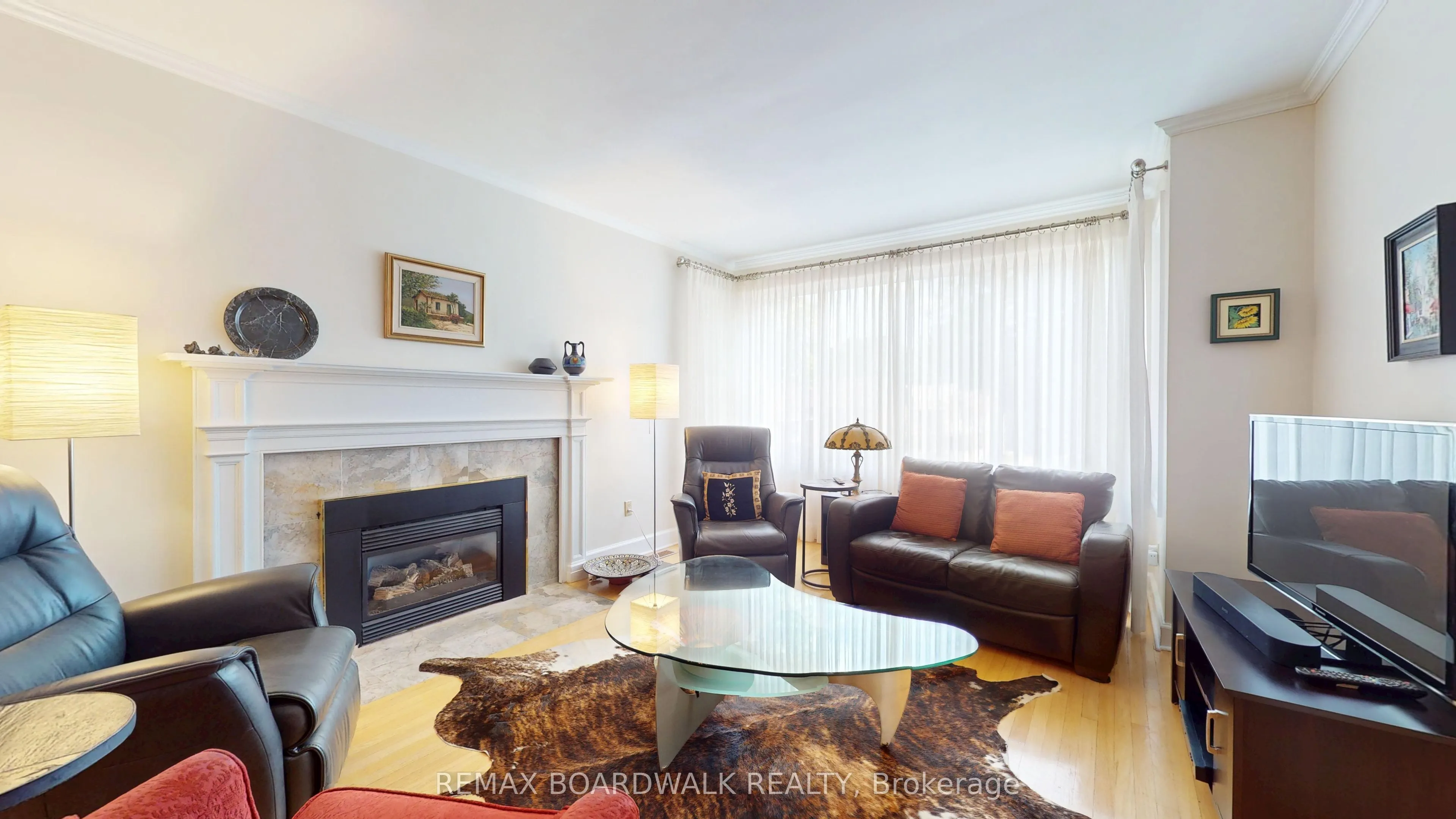 148 James Street E
