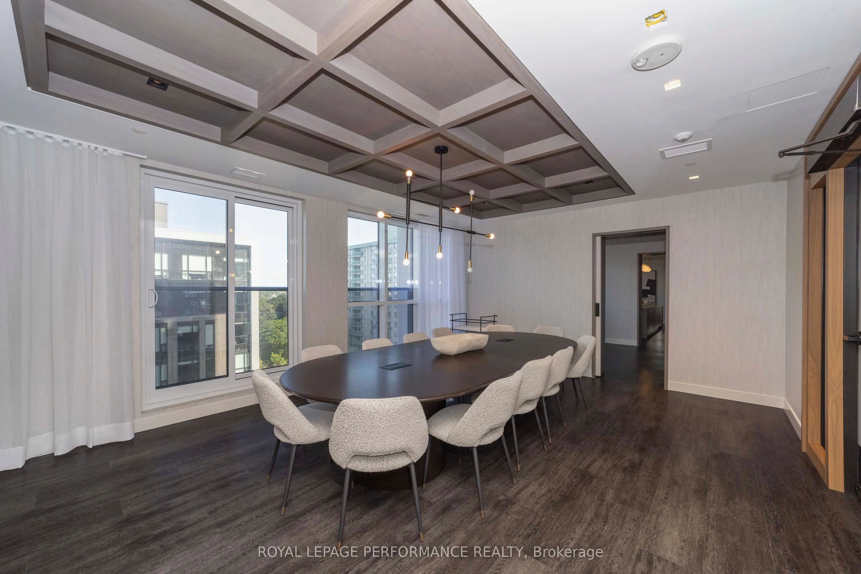 560 Rideau Street #517